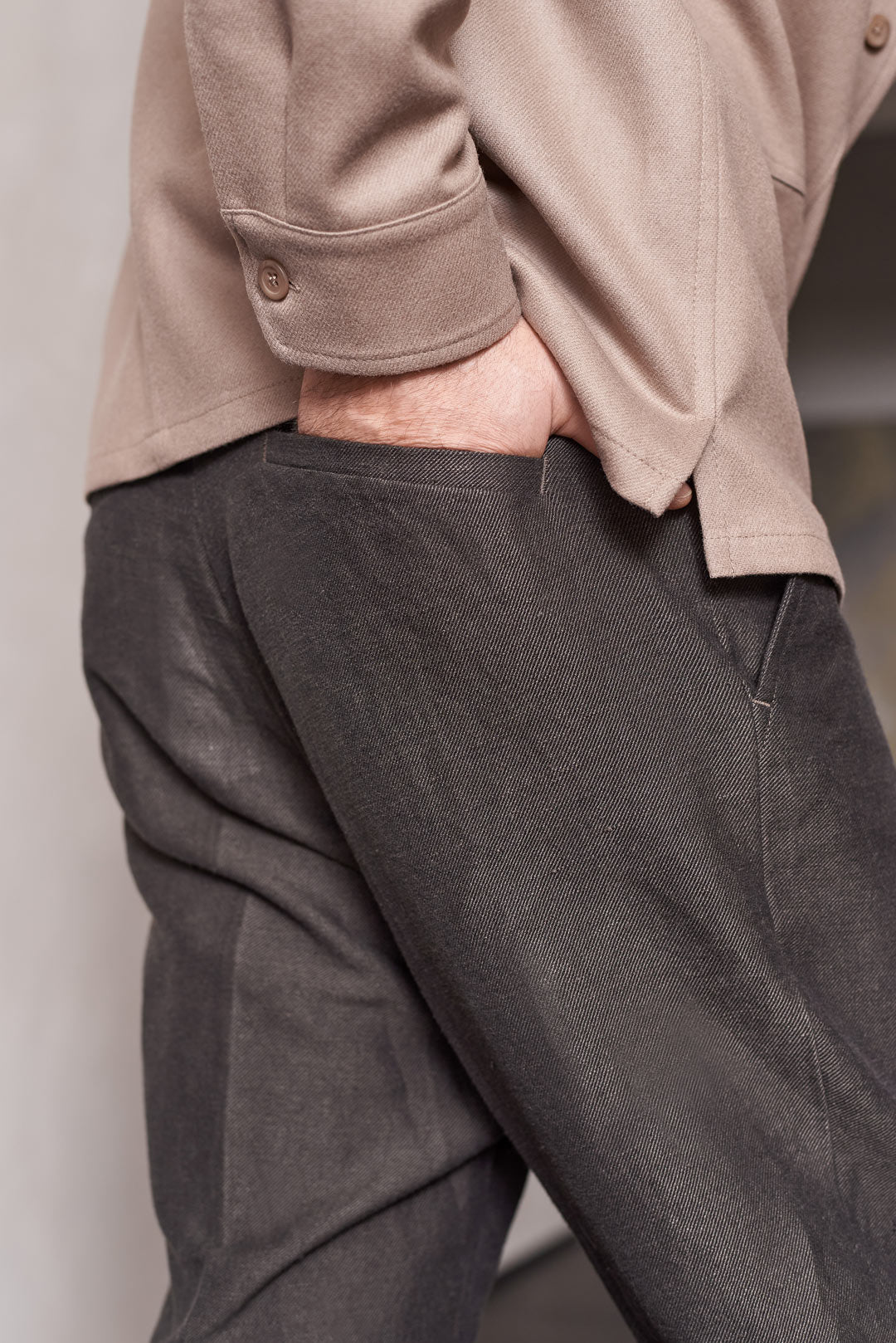 Jostha Winter Linen Trousers Black Olive