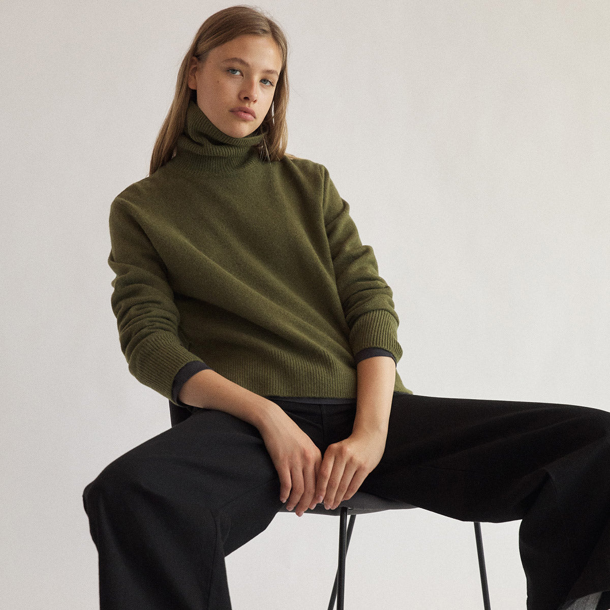 Pino Knit Wool Turtleneck Army Green - ECOALF