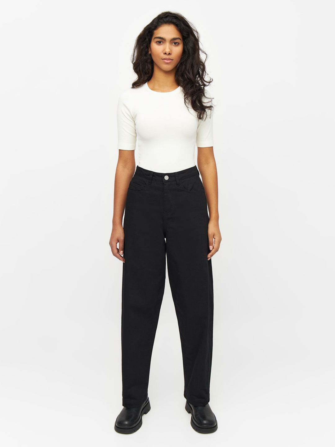 Chloe Barrel High-Rise Twill Pants Black - KNOWLEDGE COTTON APPAREL