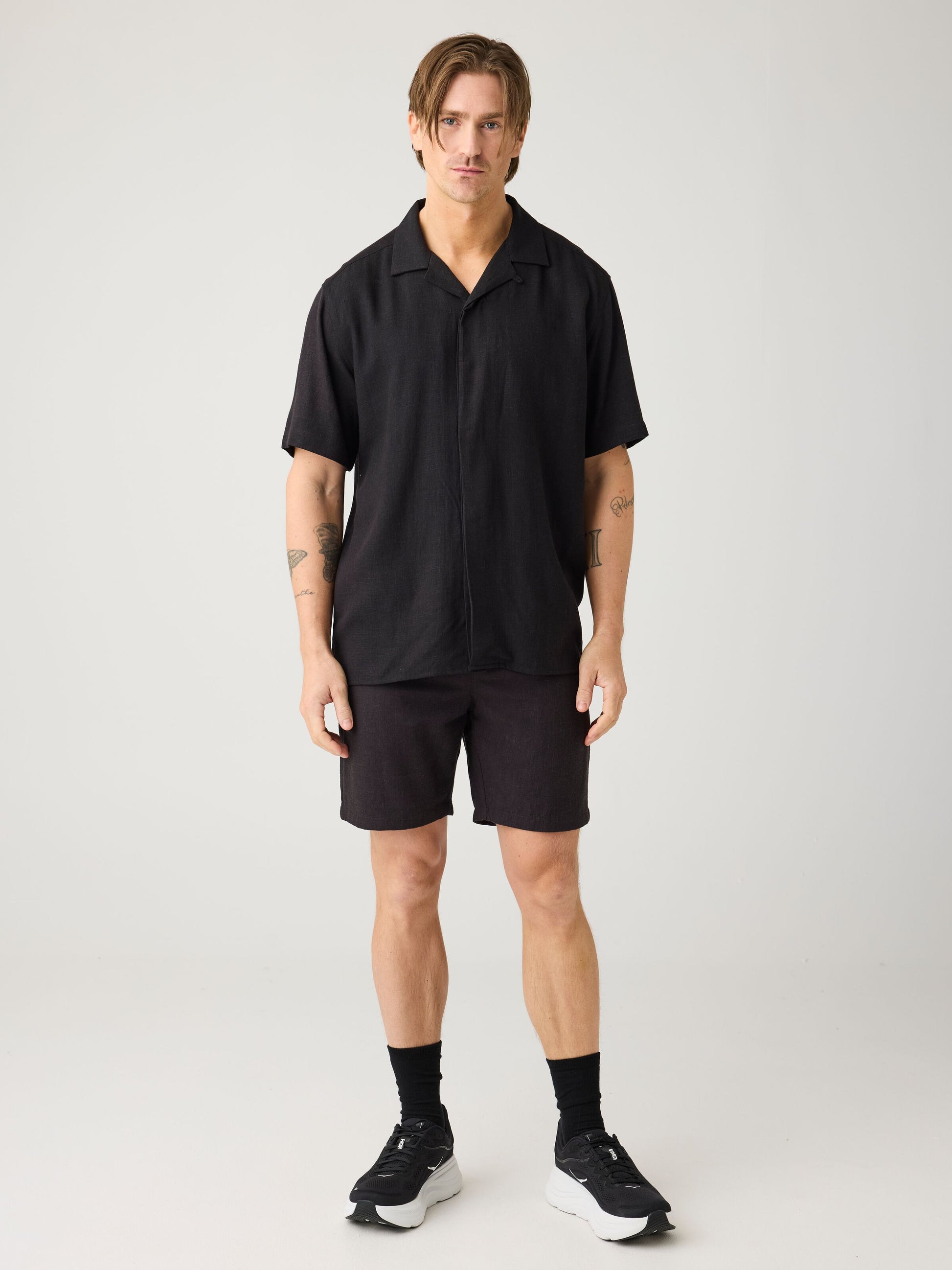 Linen & EcoVero Shortsleeve Shirt Black