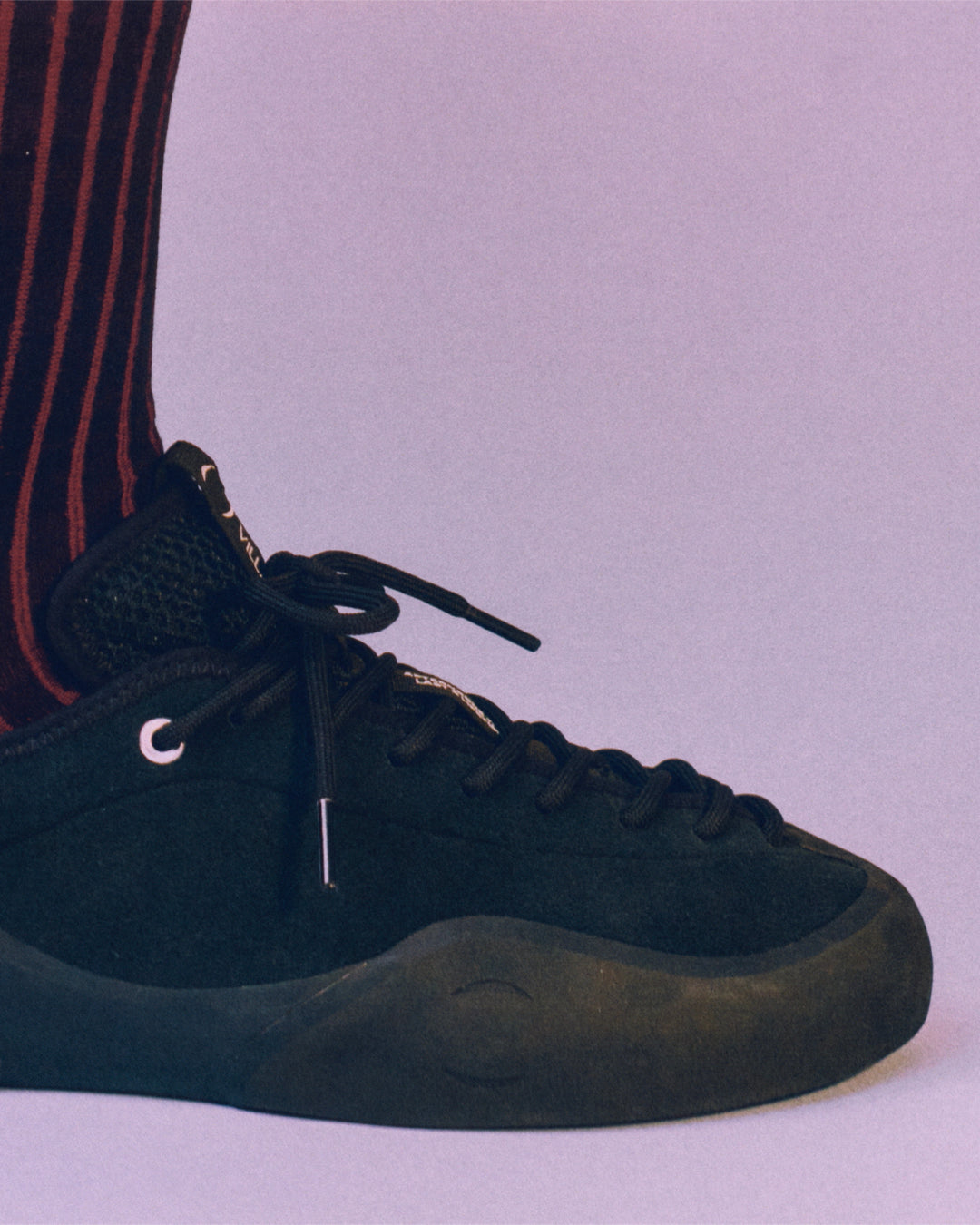 1PM Suede Black
