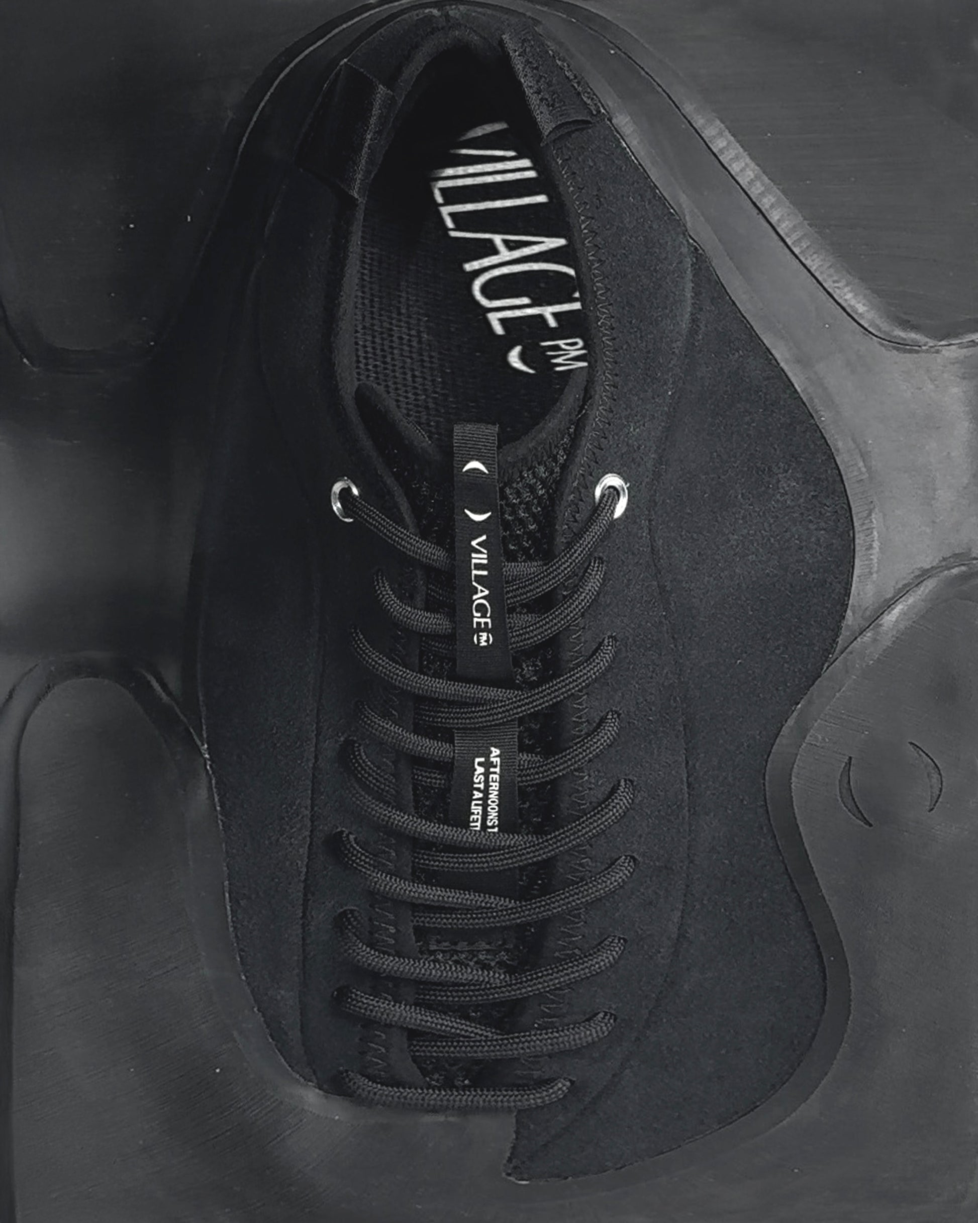 1PM Suede Black