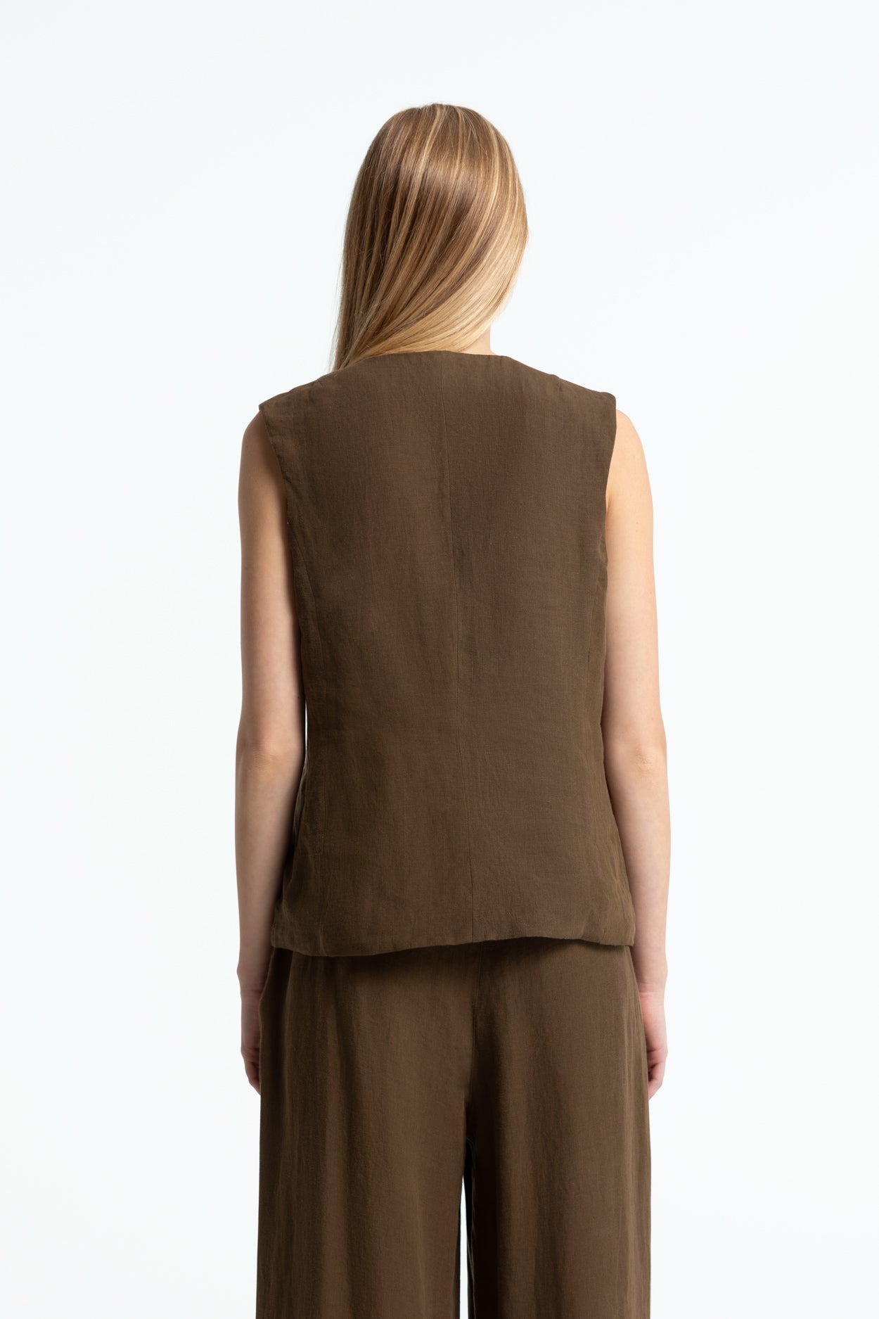 Latanja Vest Carafe Brown