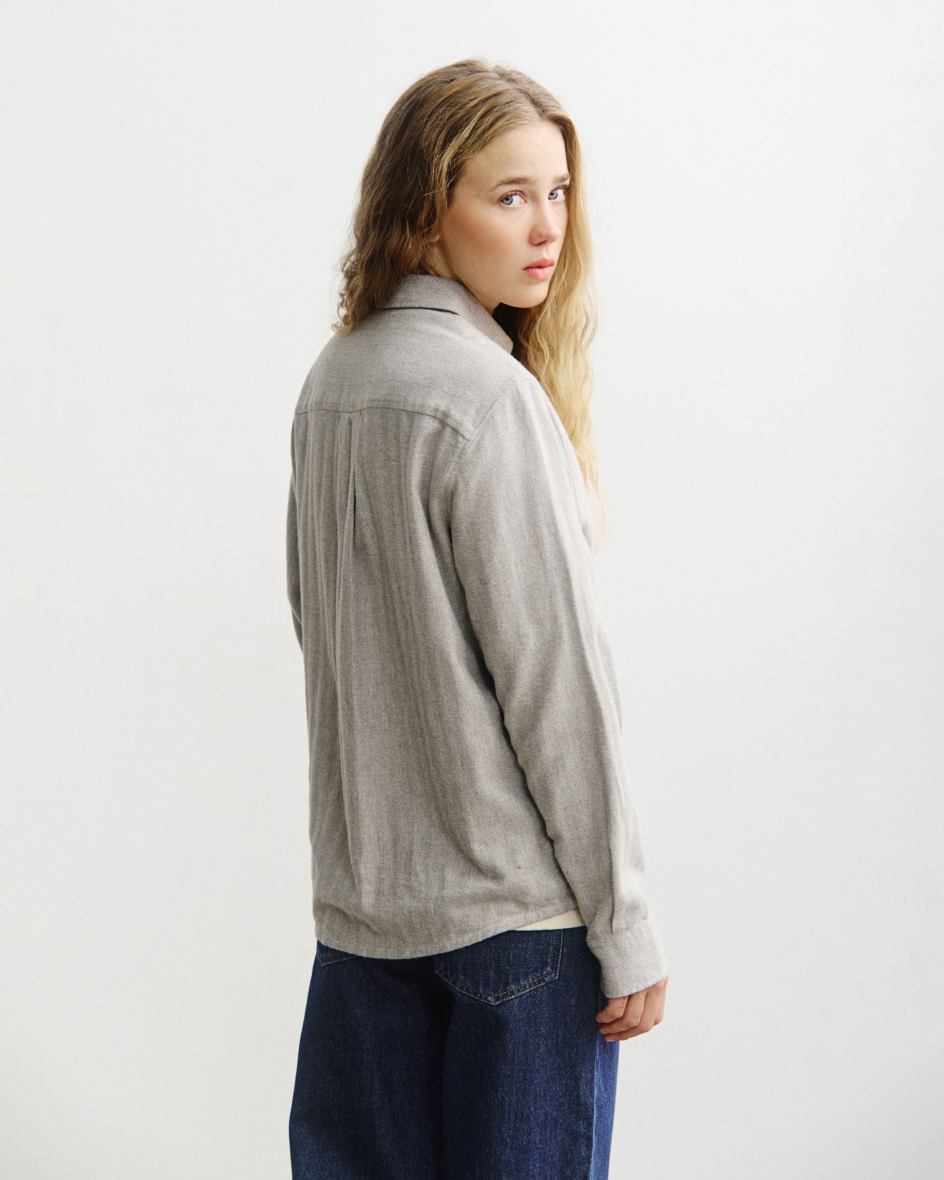 Button-Down Shirt Herringbone Gray