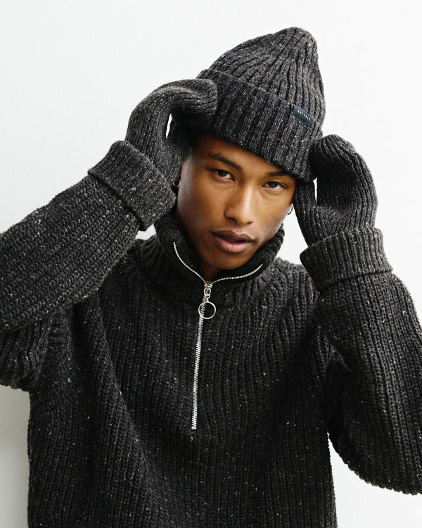 Classic Ribbed Knit Merino Wool Beanie Black