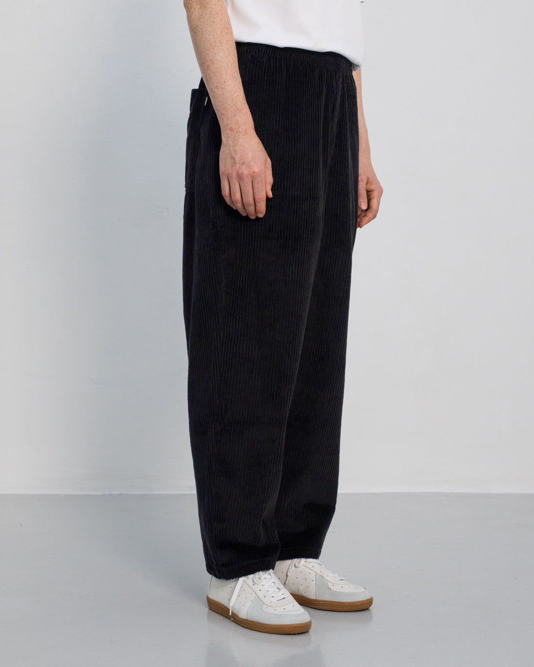 Cord Wide Unisex Pant True Black