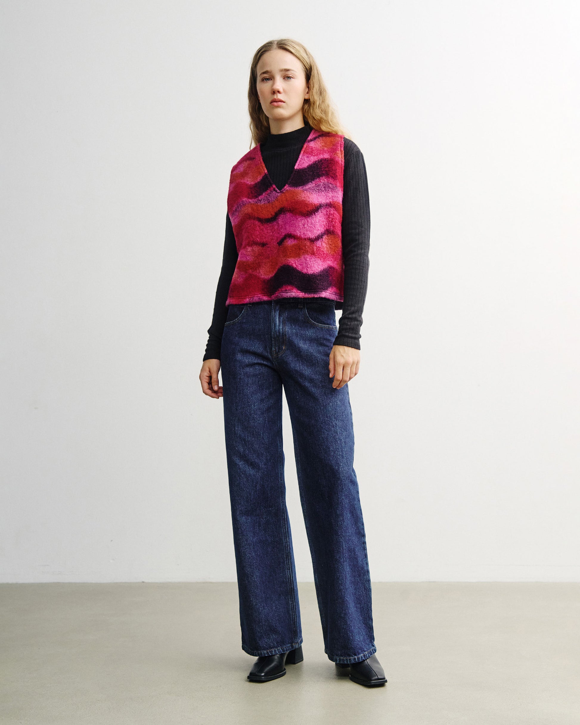 Vest Cropped Organic Wool Wavy Pink