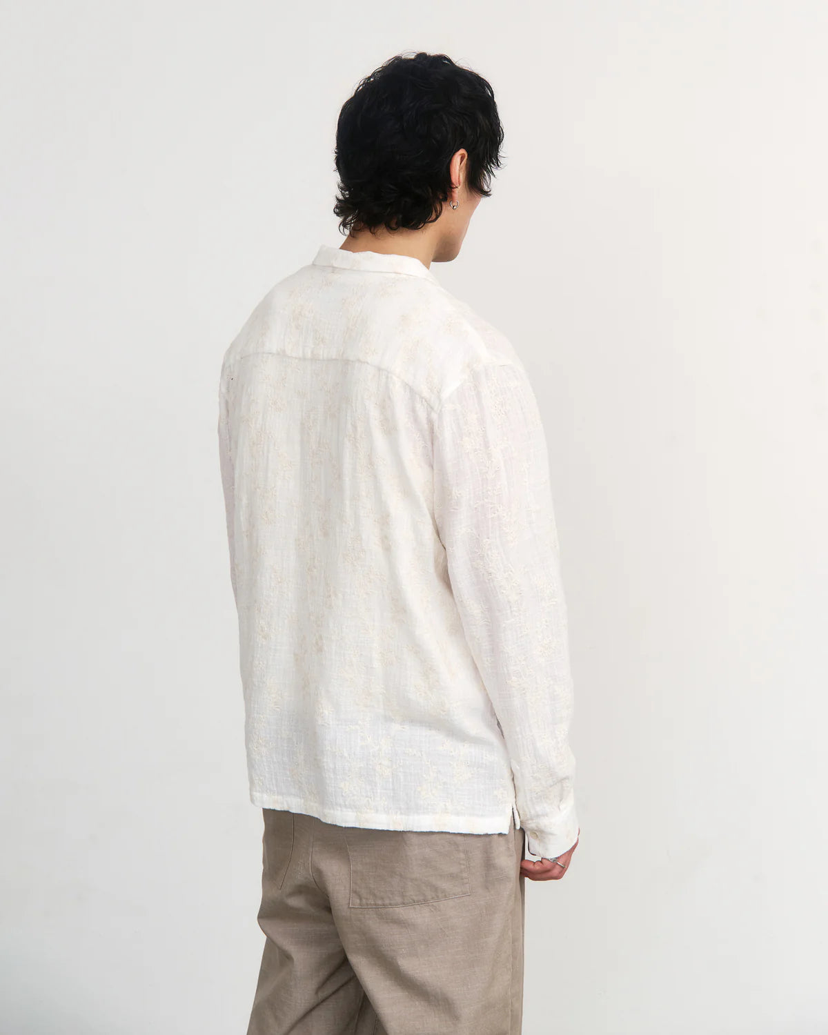 Leisure Unisex Shirt Floral White