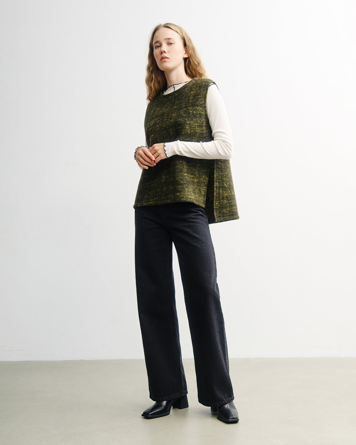 Oversized Organic Wool Vest Green