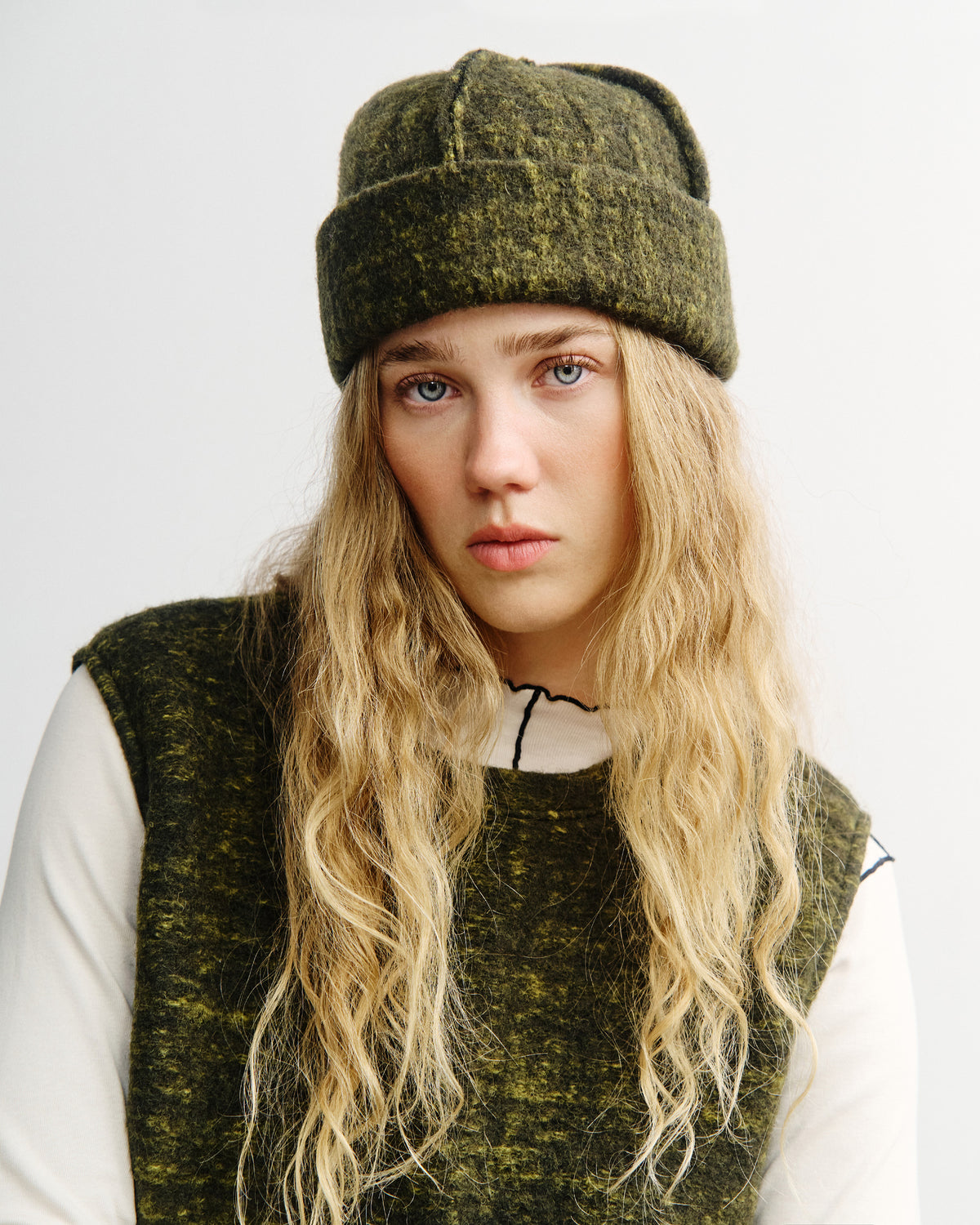 Oversized Organic Wool Vest Green