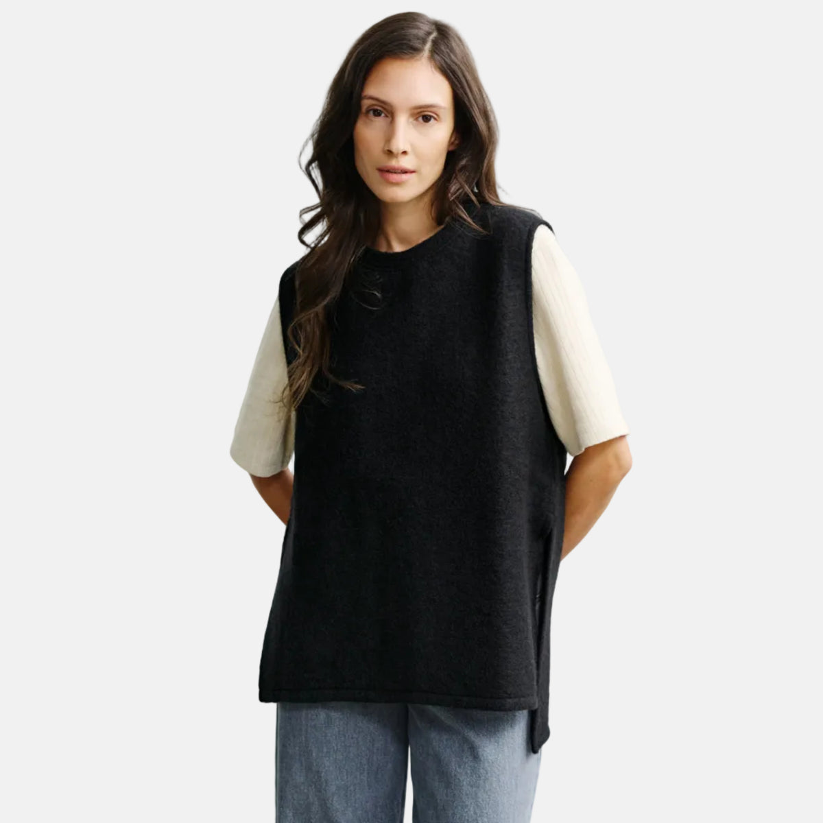 Oversized Organic Wool Vest Black