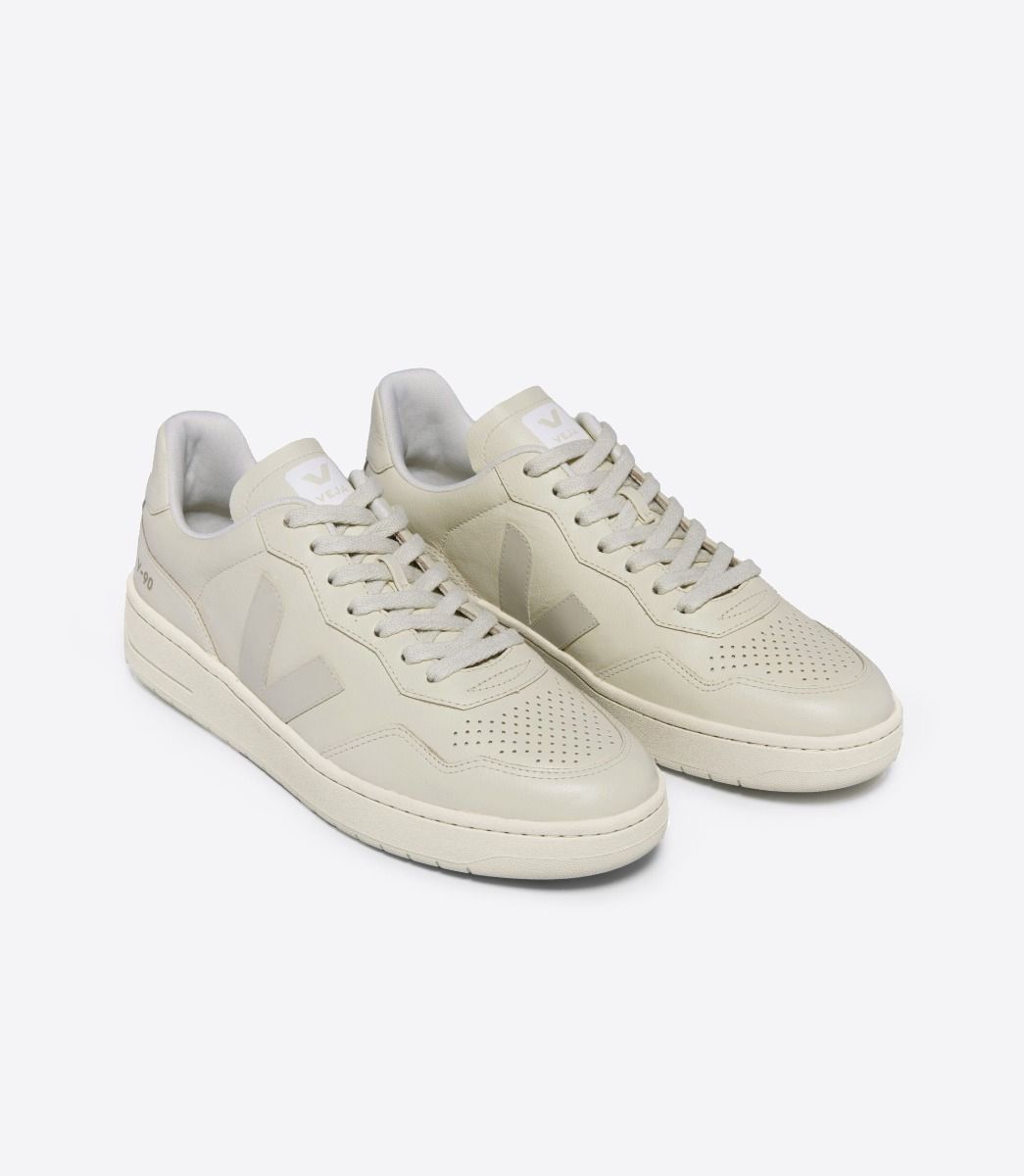 V-90 Organic Leather Cashew Pierre - Women´s - VEJA