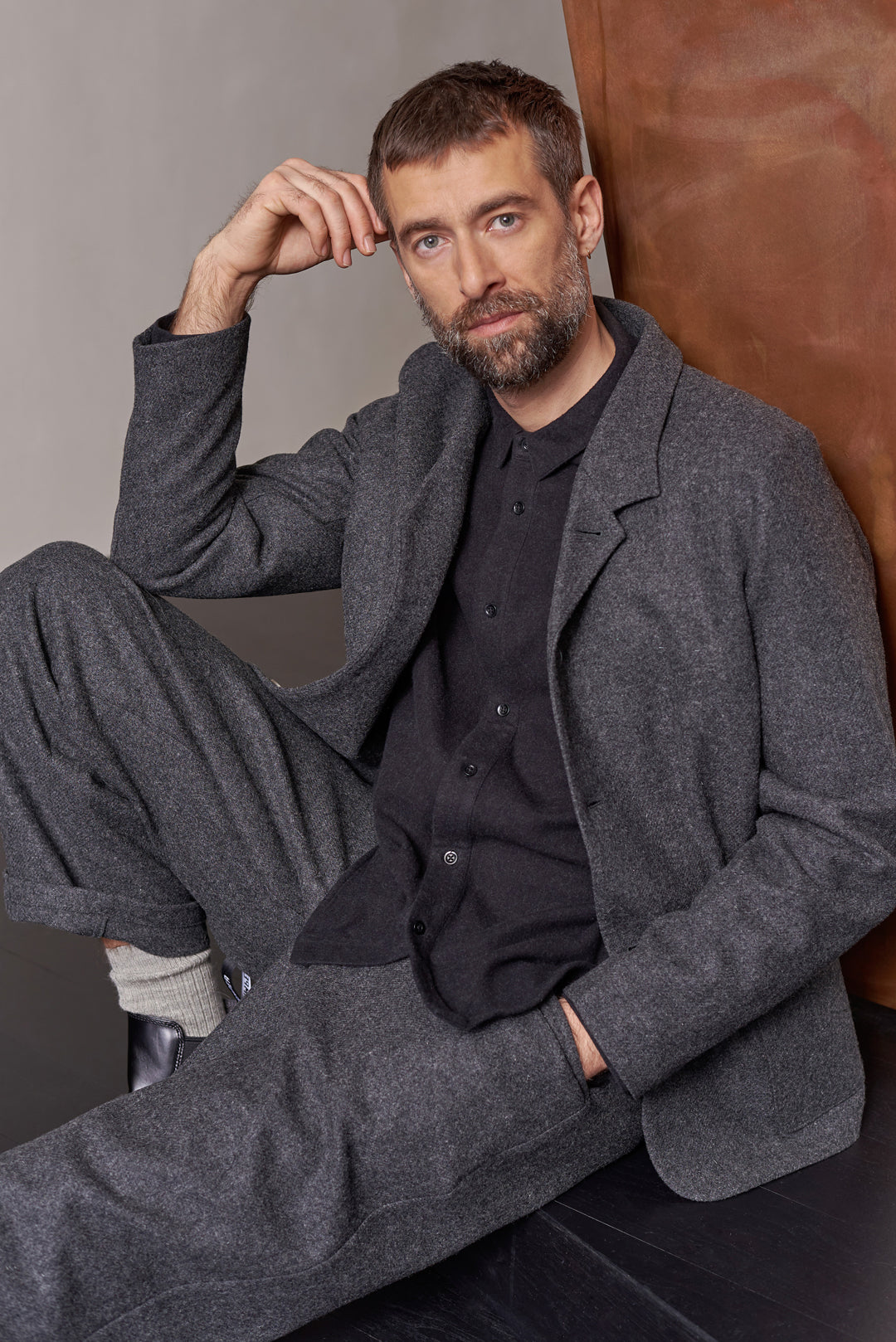 Carlo Lambswool Trousers Anthracite