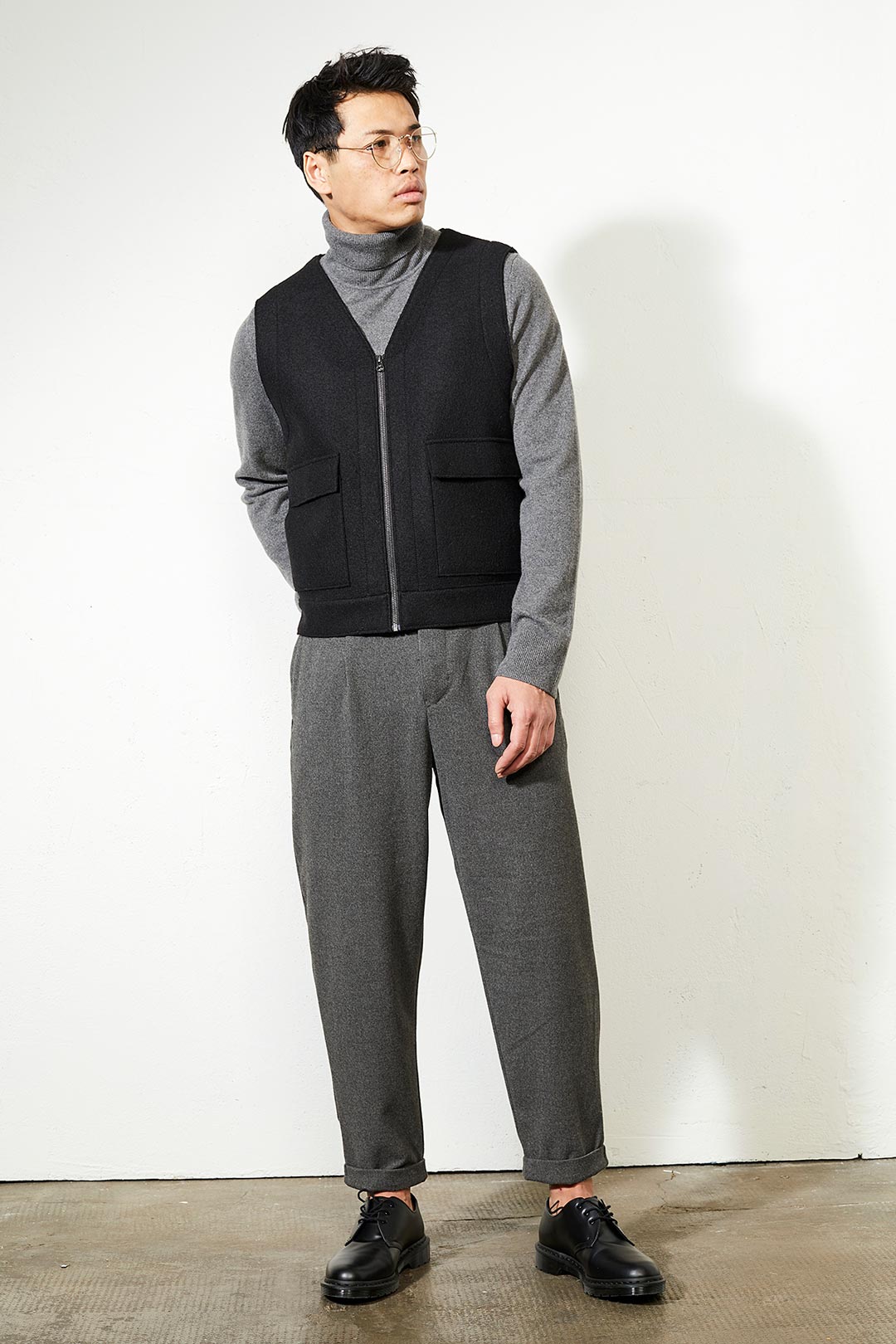 Claymont Boiled Organic Wool Vest Carbon - LANGERCHEN