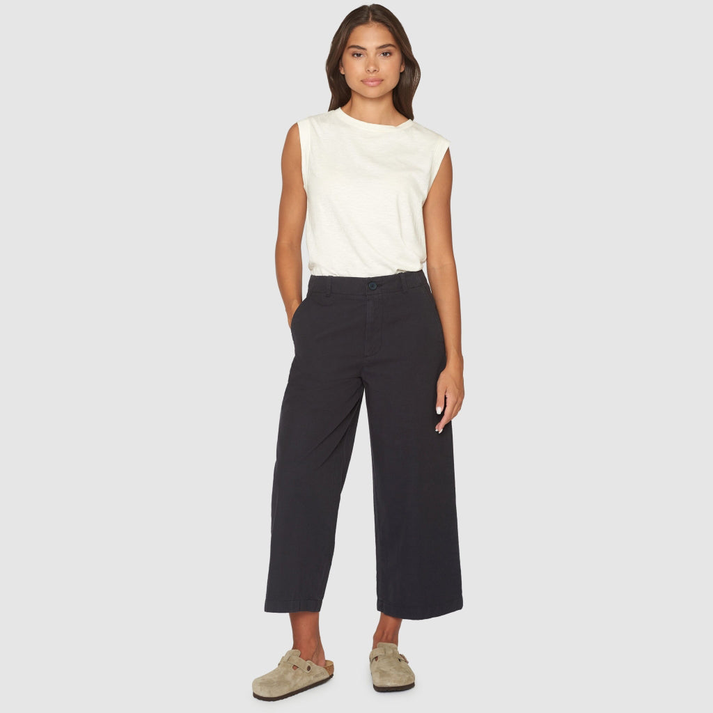 Posey Cropped Wide Summer Black - KNOWLEDGE COTTON APPAREL