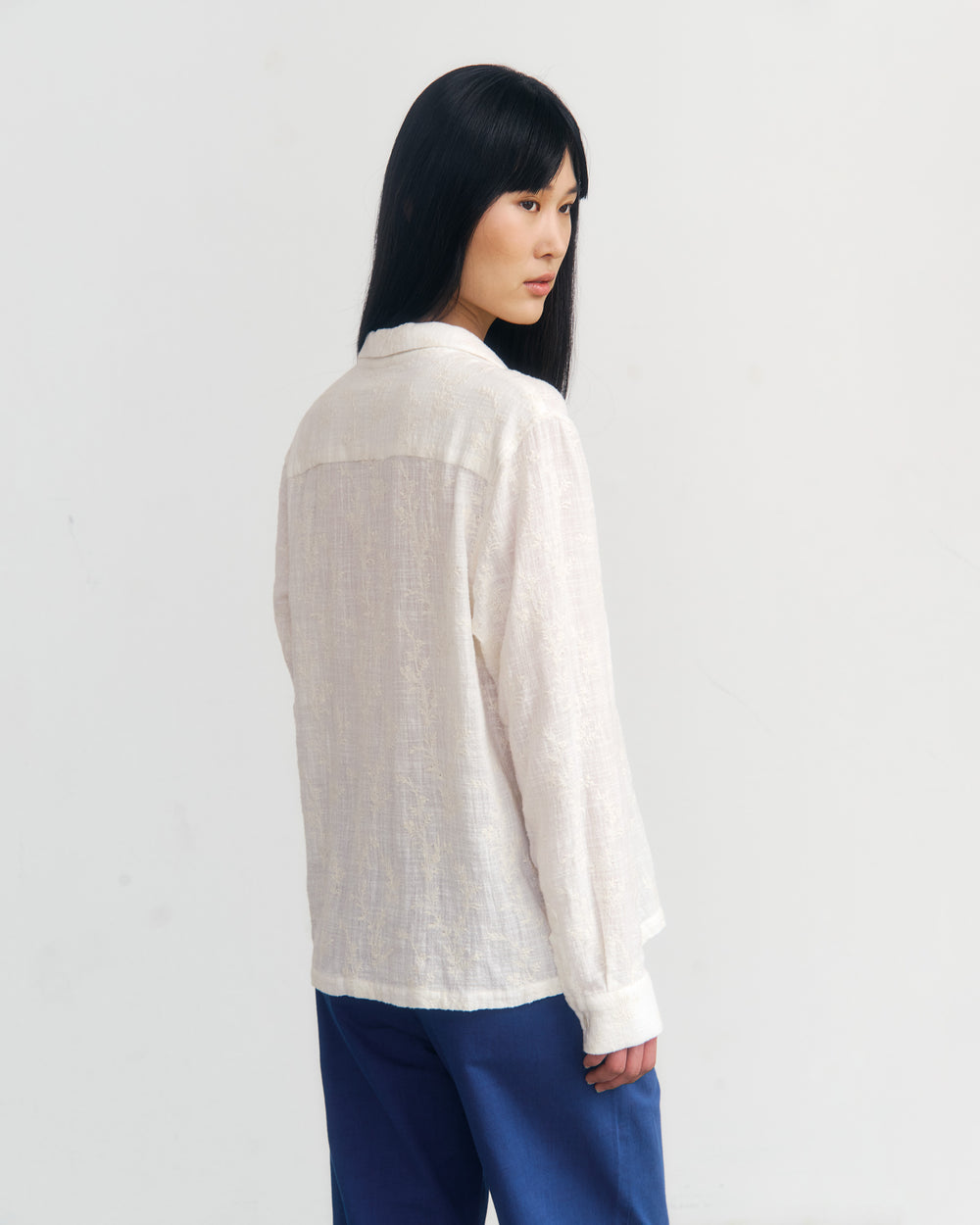 Leisure Unisex Shirt Floral White
