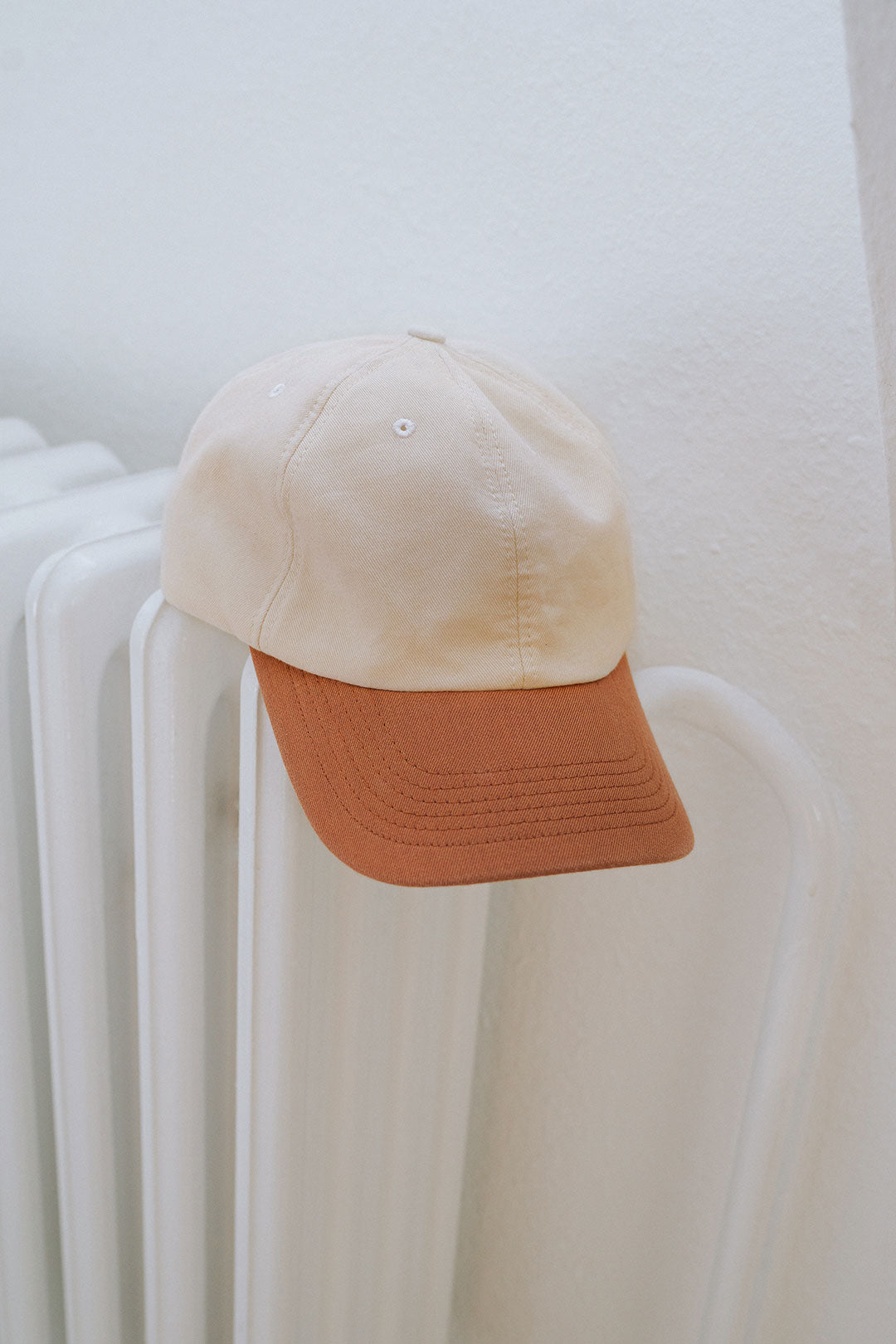 Contrast Dad Cap Organic Oatmeal - ROTHOLZ