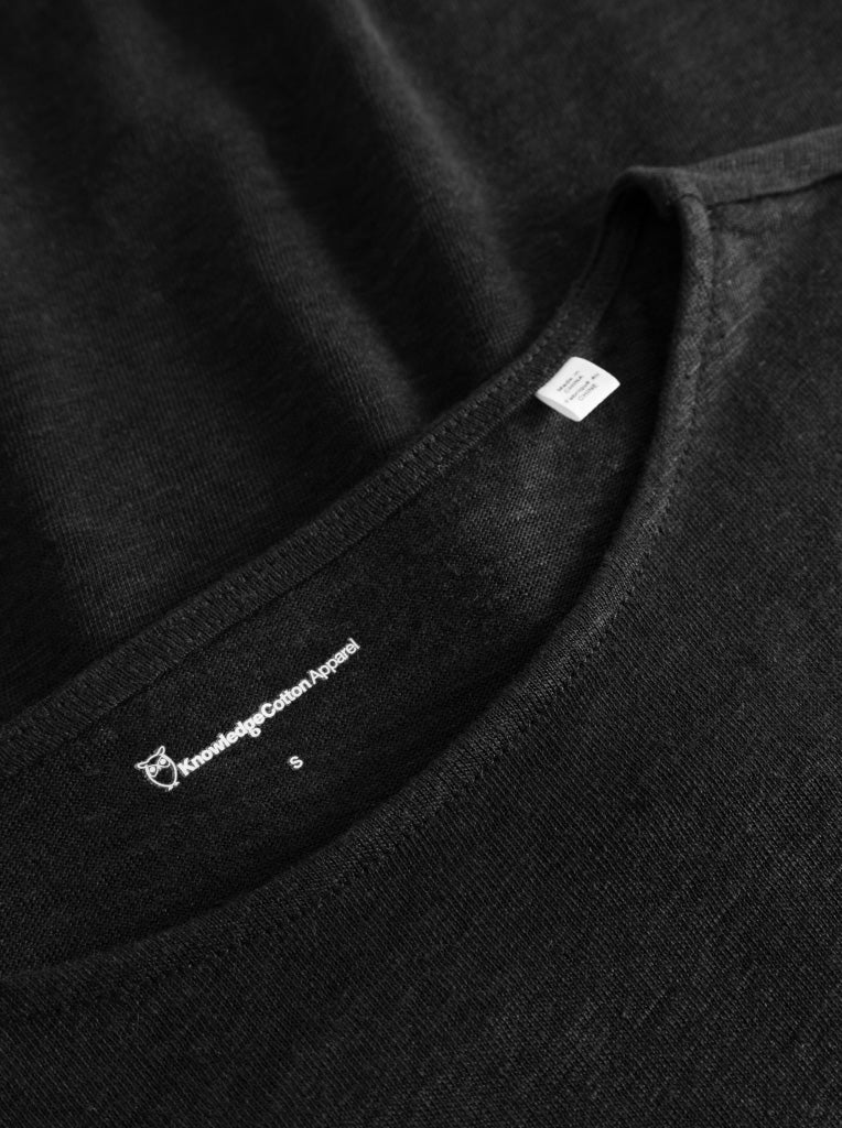 Loose Fold-Up Linen T-shirt Black - KNOWLEDGE COTTON APPAREL