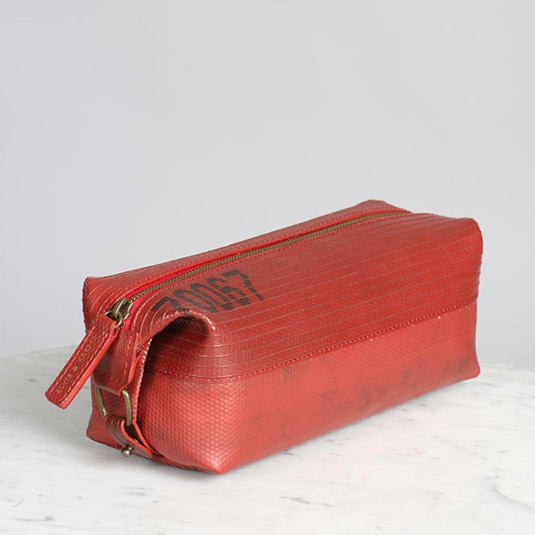 Washbag Medium - Red