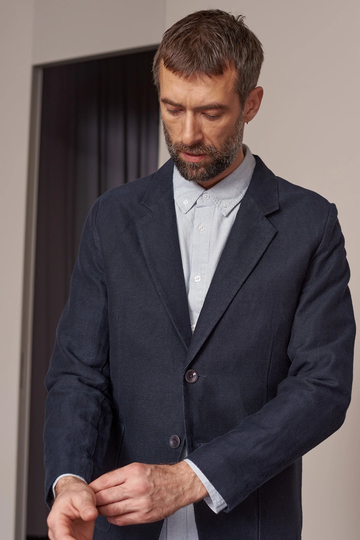 Enver Winter Linen Blazer Navy