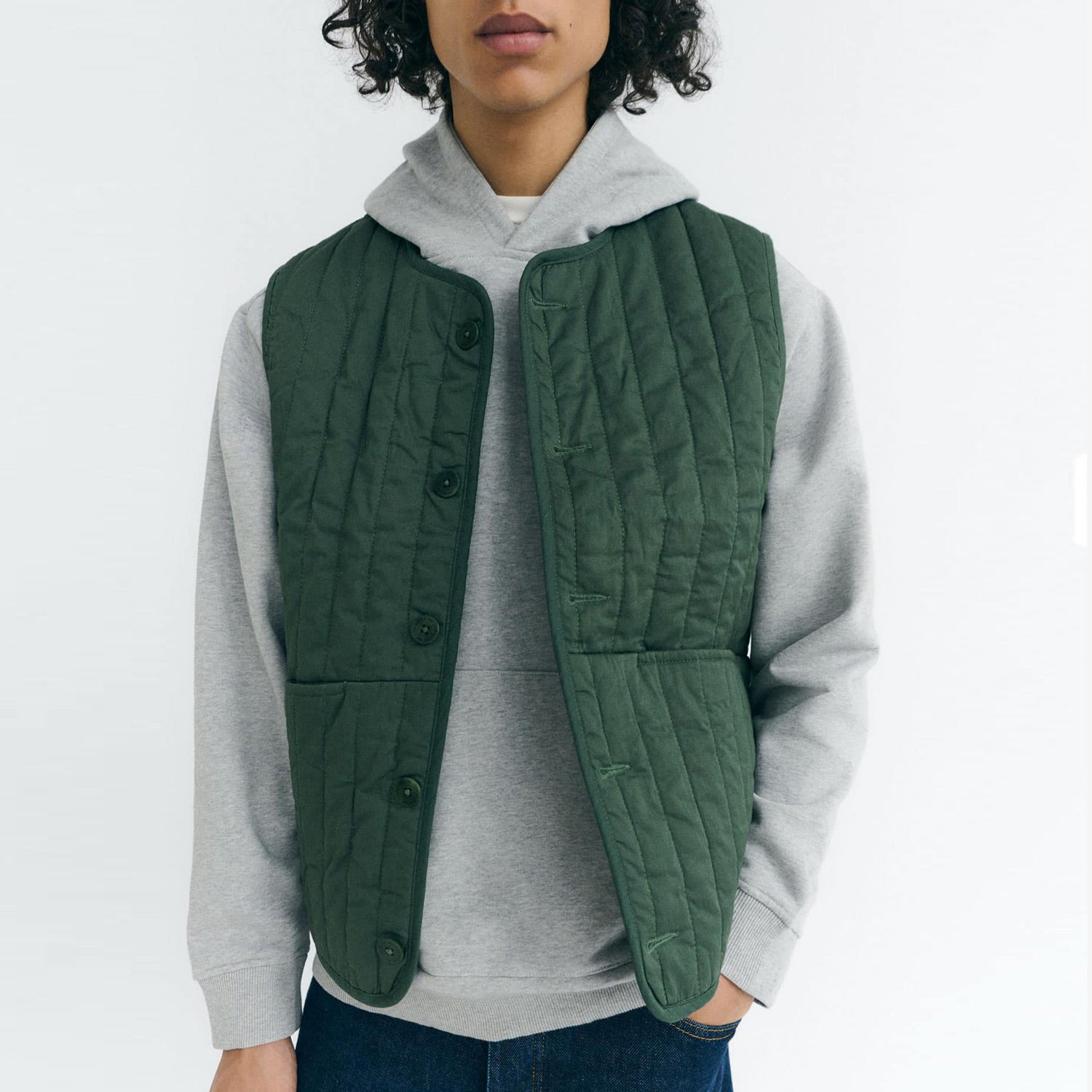 Eucalutys Jon Vest