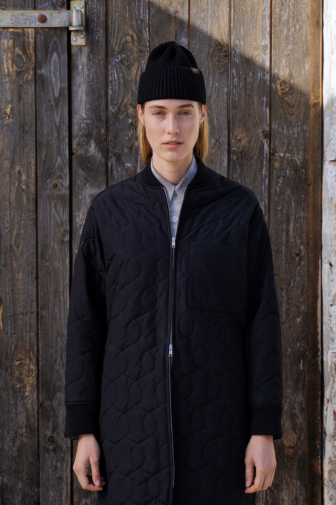Merino Wool Classic Ribbed Beanie Black - ROTHOLZ