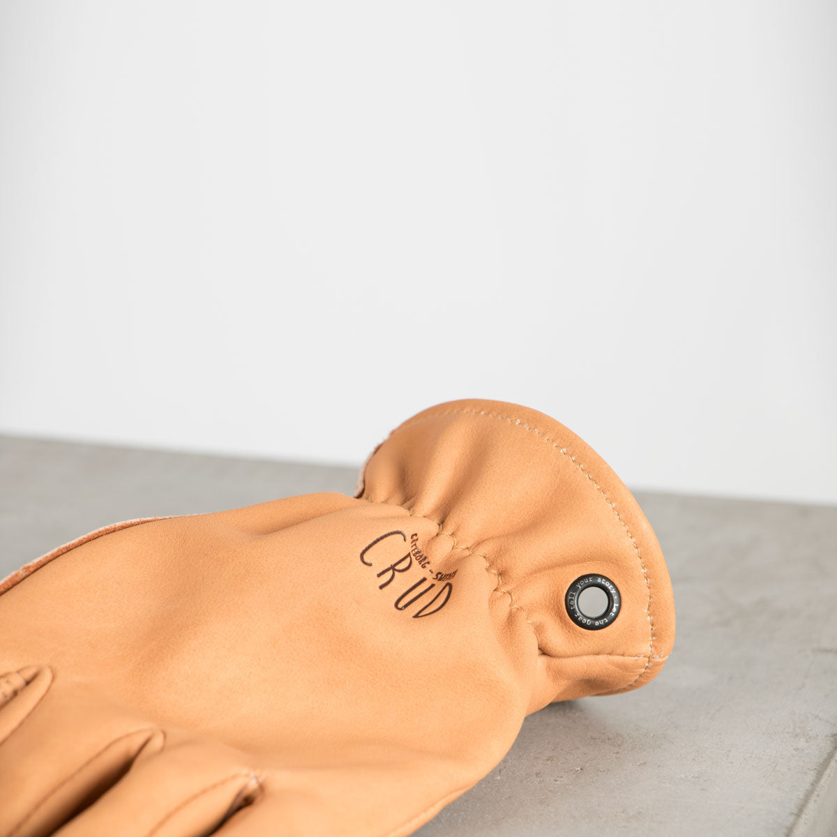 Gjöra Vegetable Tanned Leather Gloves - CRUD