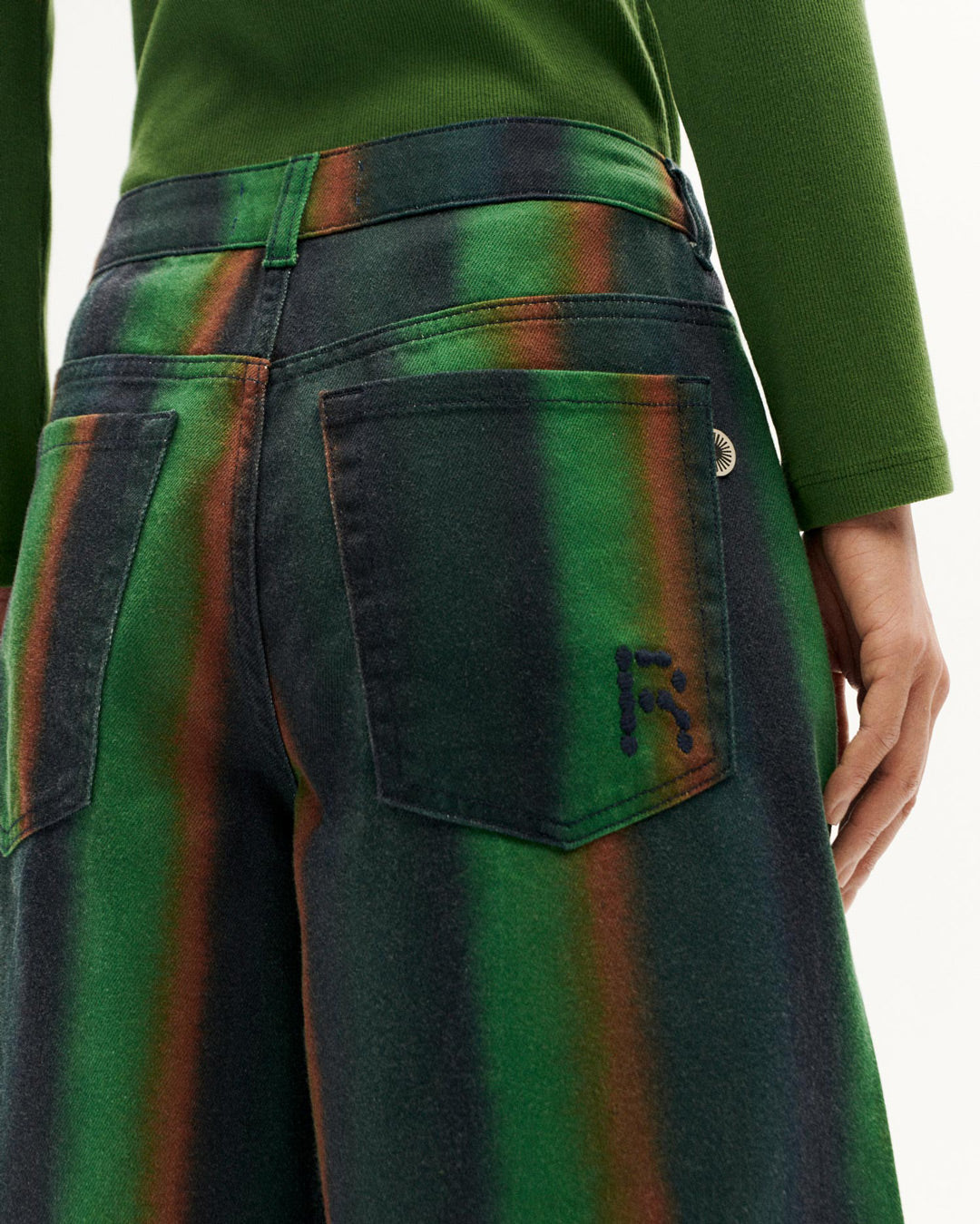 Swamp Hedda Pants Green - THINKING MU