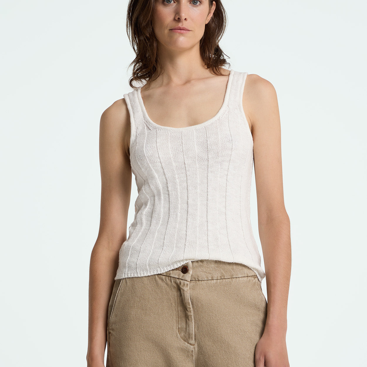 Hinan White Singlet
