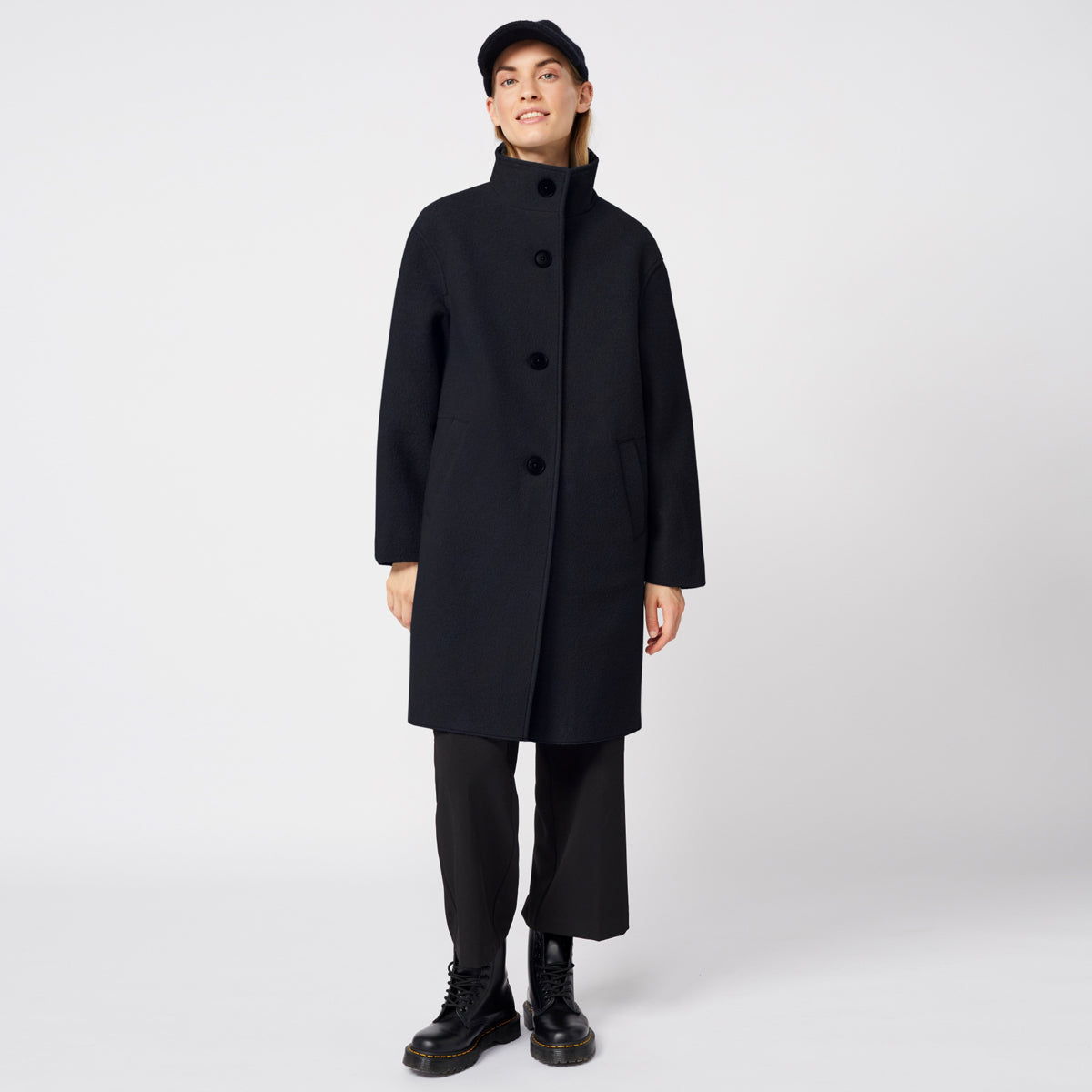 Pennfield Organic Wool Coat Carbon - LANGERCHEN