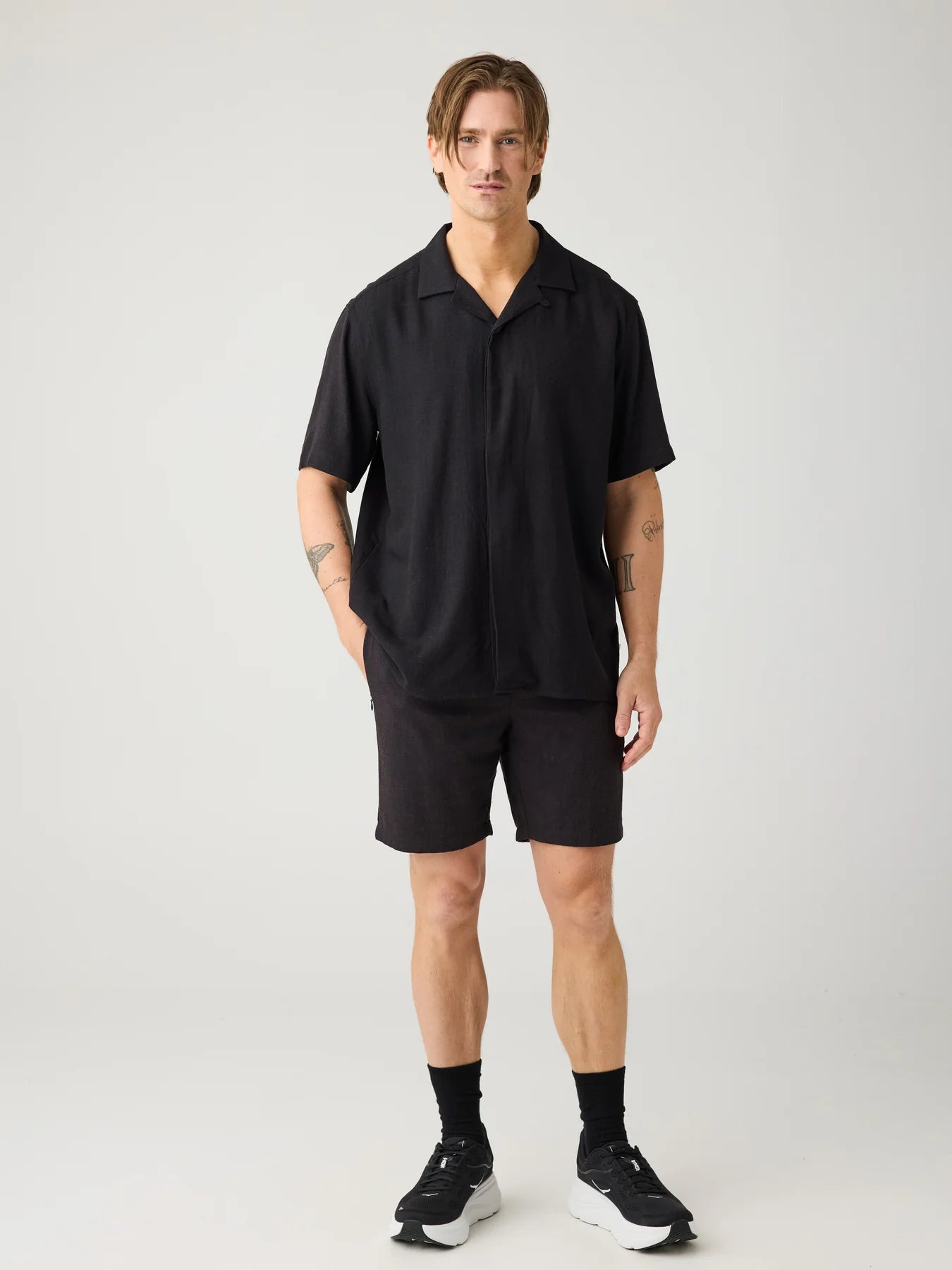Astral Zip-Pocket Linen & Ecovero Shorts Jet Black