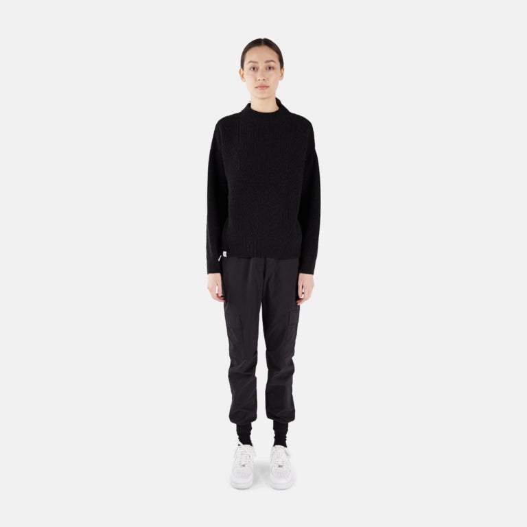 Carla Organic Wool Knit Black - MAKIA