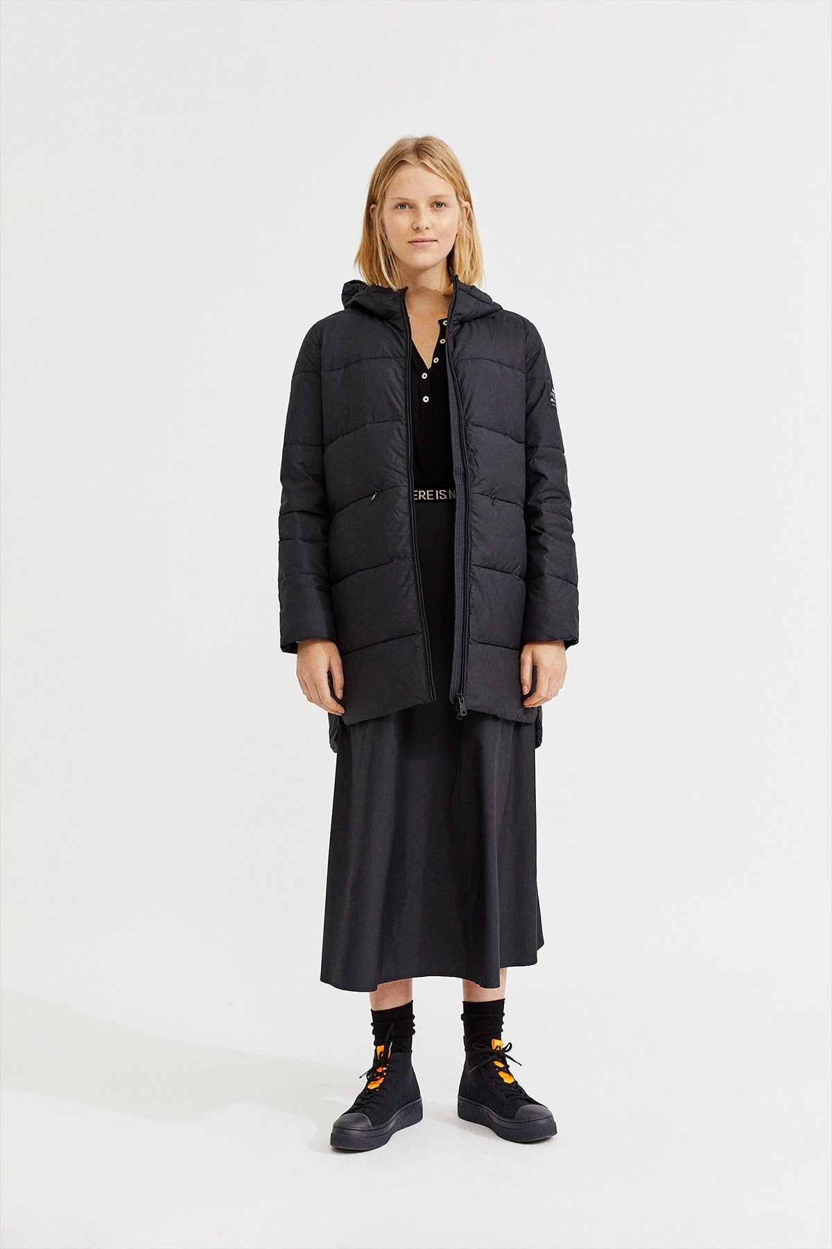 Marangu Puffer Coat Black - ECOALF