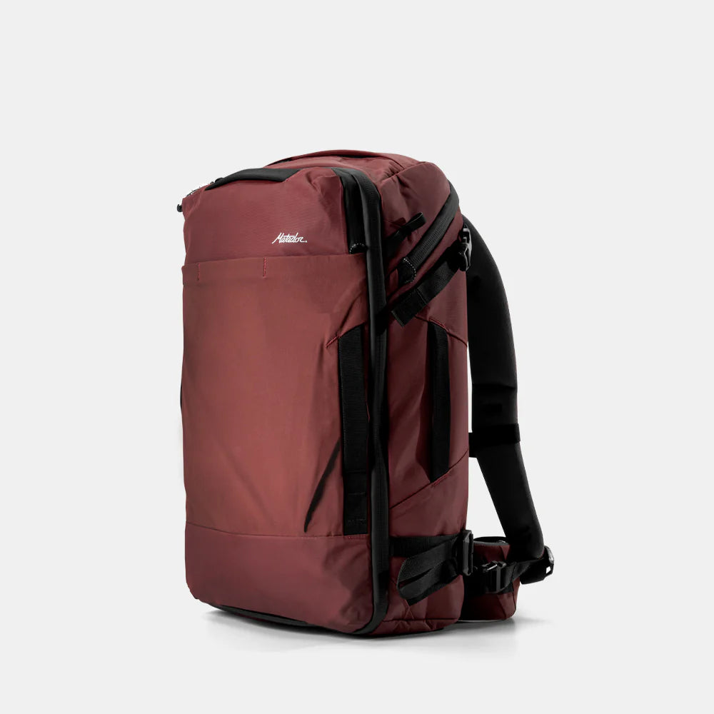 GlobeRider Travel Backpack 35L Garnet