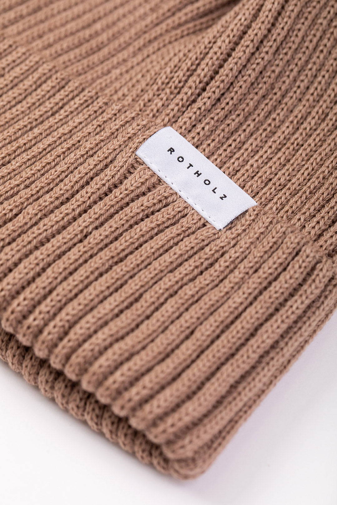 Merino Wool Classic Ribbed Beanie Sand - ROTHOLZ
