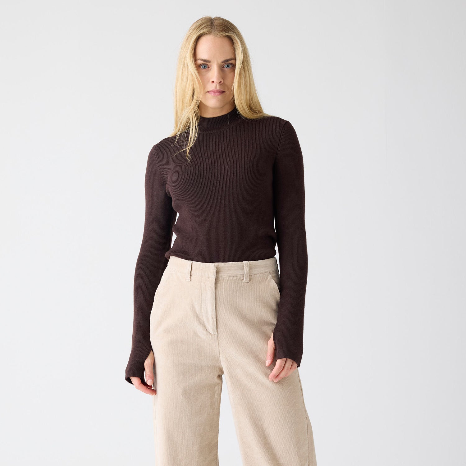 Merino Wool Rib Knit Mock Neck Chocolate Torte