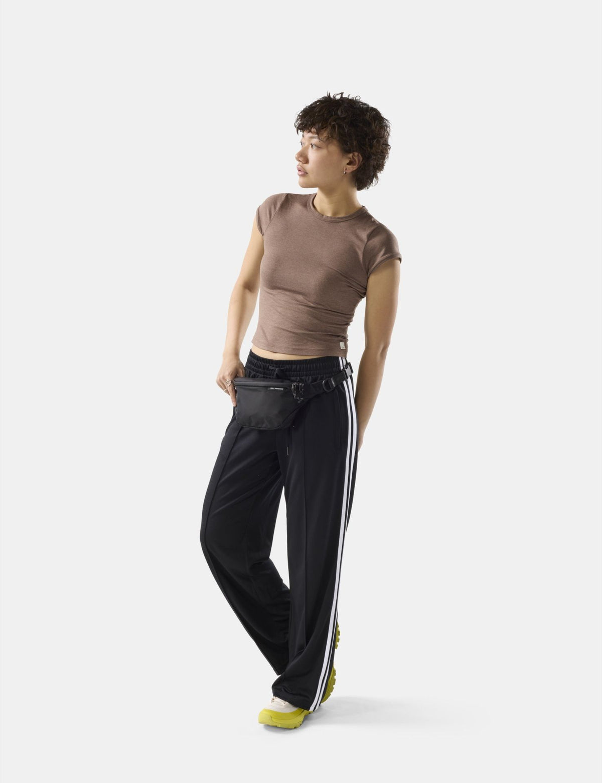 Sling 2L Lite Black