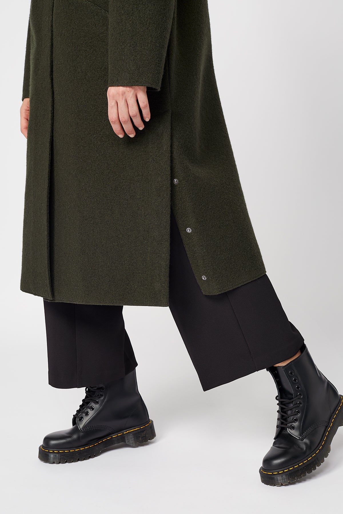 Milport Organic Wool Coat Dark Olive - LANGERCHEN