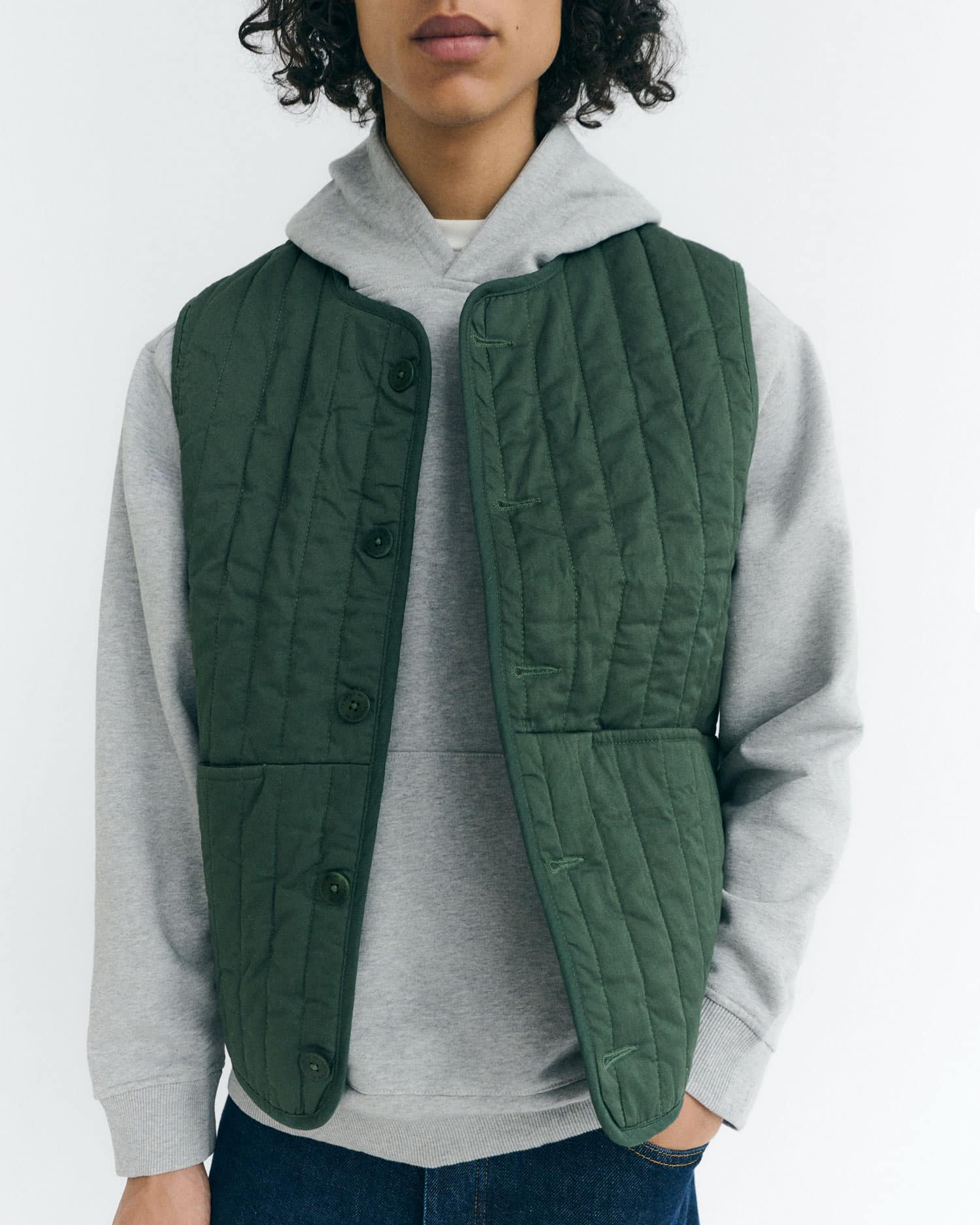 Eucalutys Jon Vest