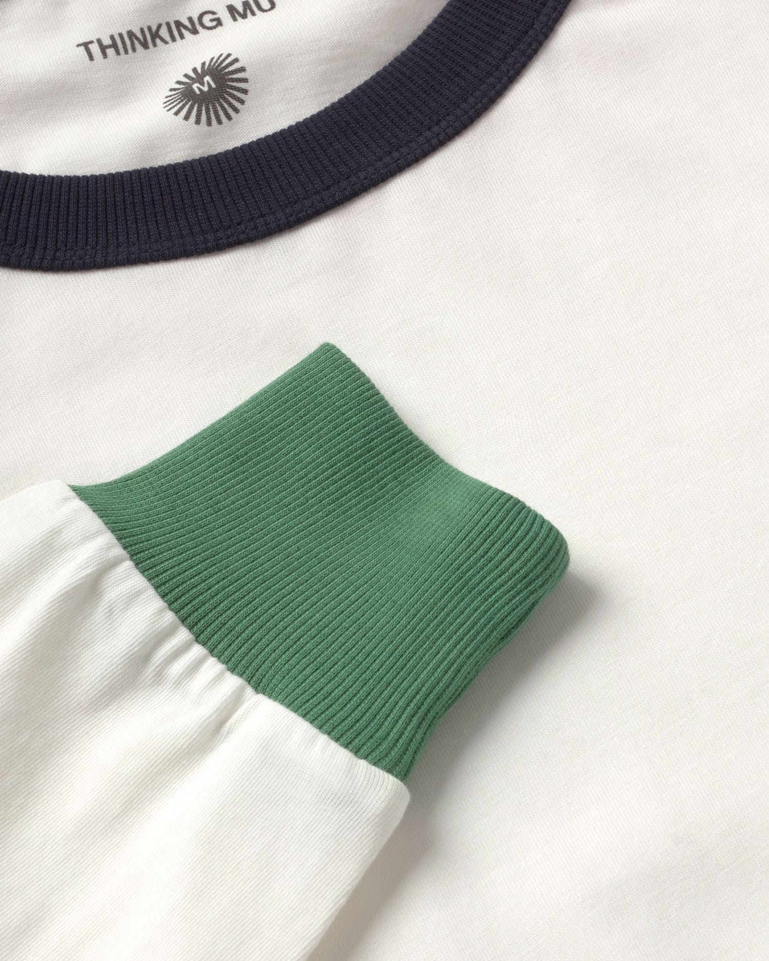 Emilio Longsleeve Black & Green