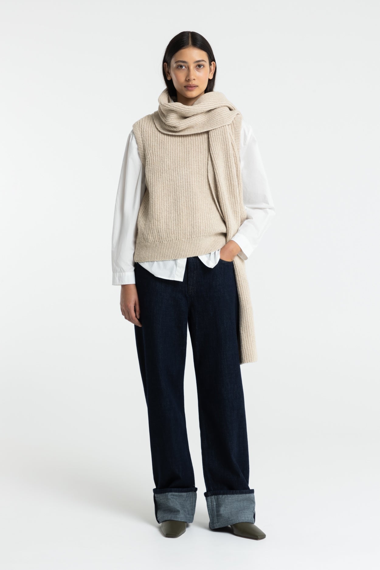 Nimyo Recycled Wool Vest Fog