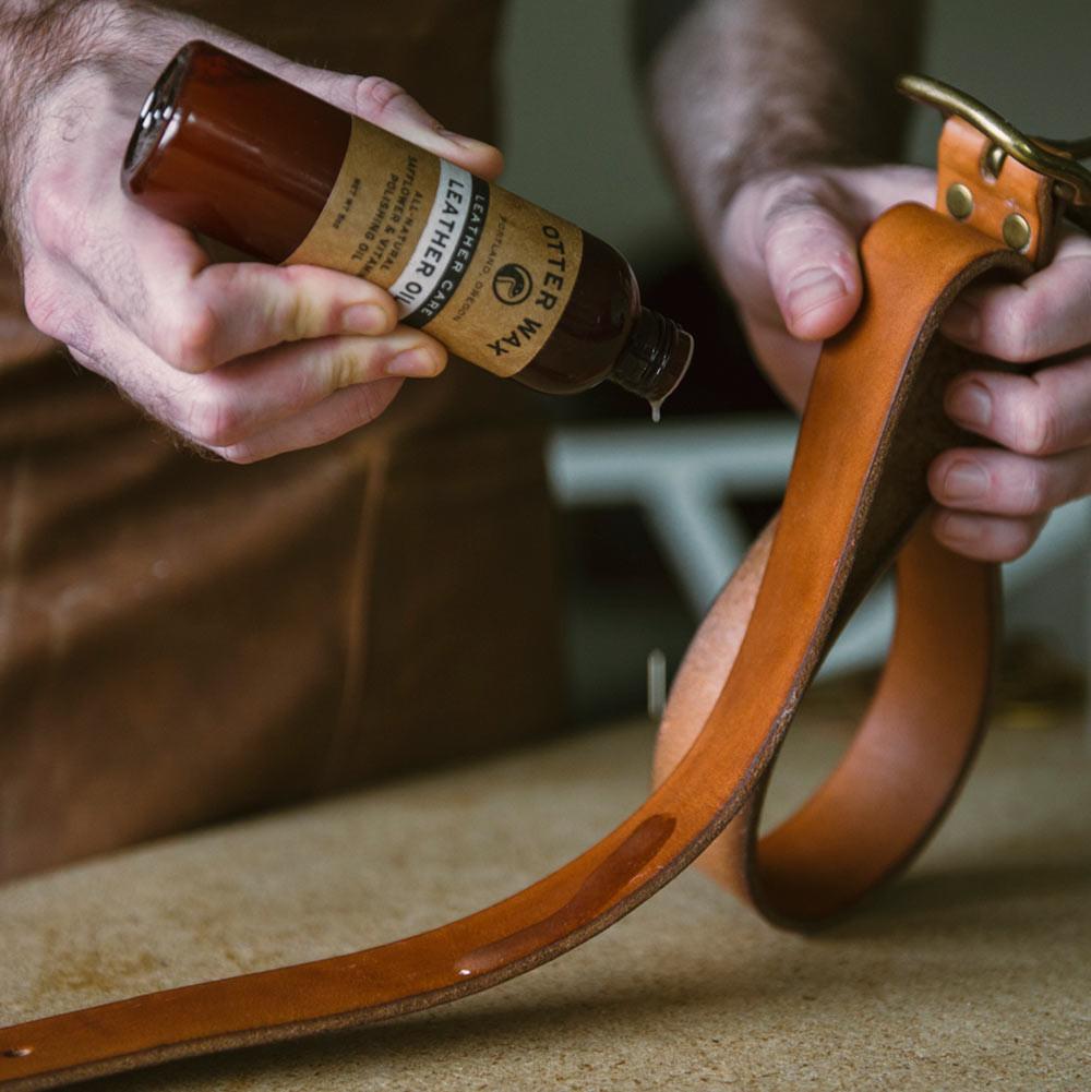 Leather Oil - 9oz - OTTERWAX