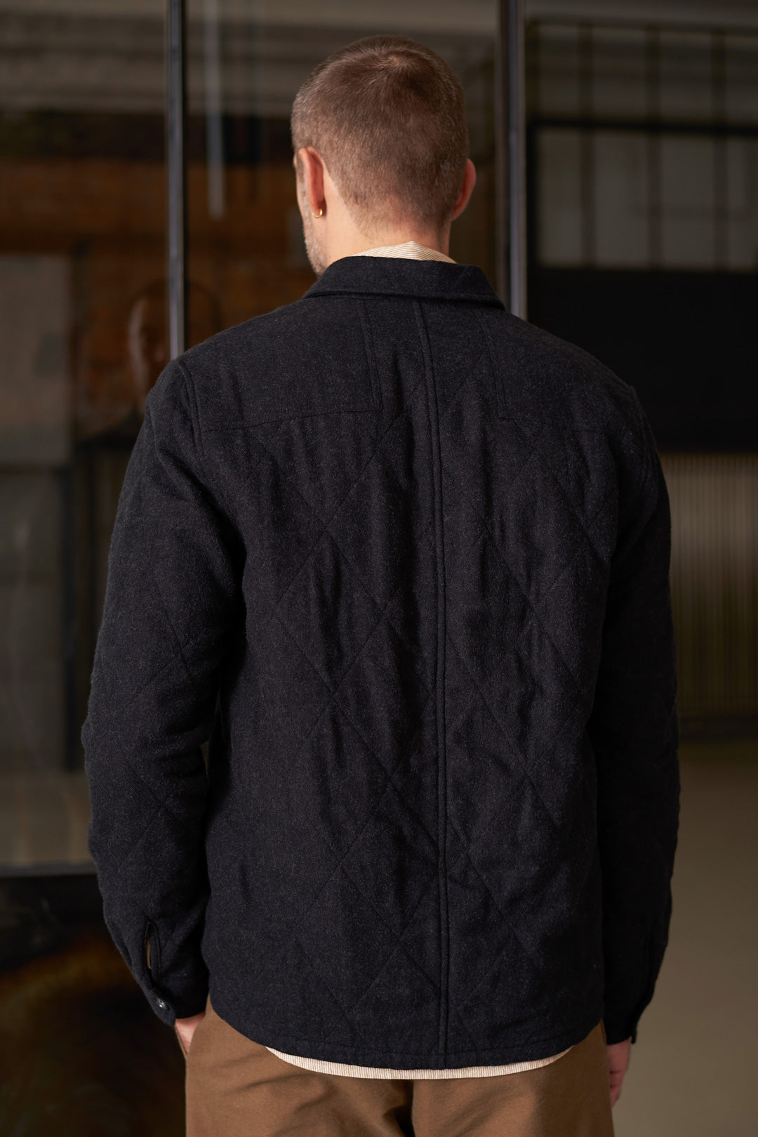 Owe Padded Overshirt Black Melange - ABOUT COMPANIONS