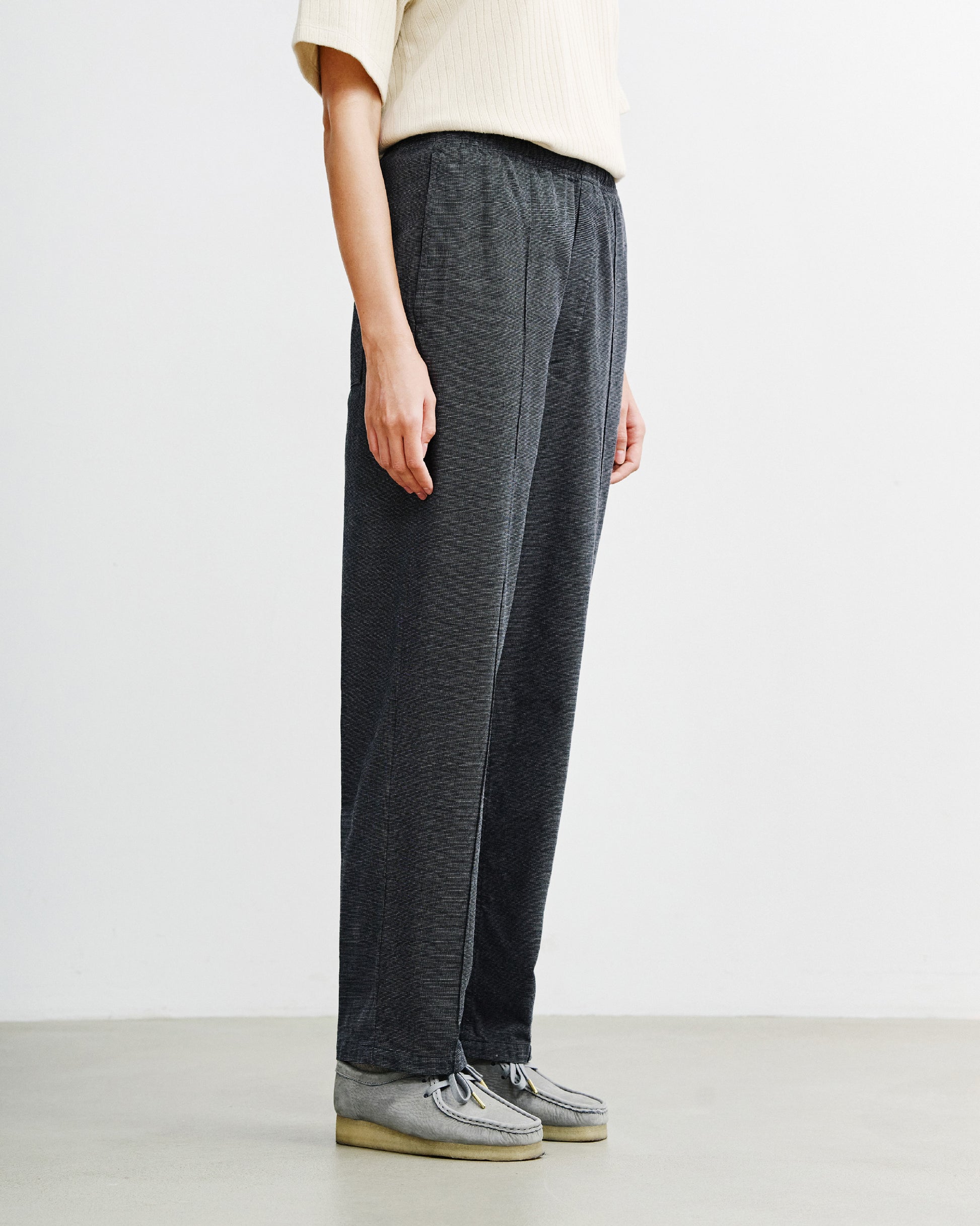 Pleated Wide Pant Spotted Black