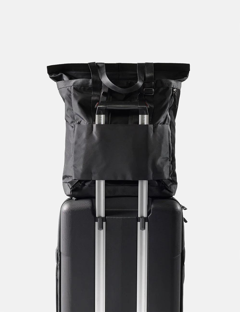 Tote Pack 24L Black