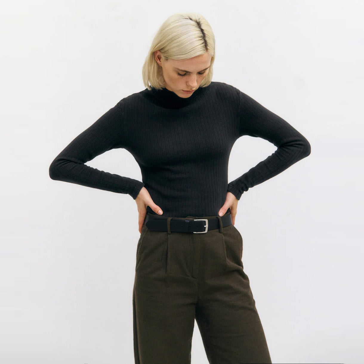 Heavy Ribbed Mock-Neck Longsleeve True Black