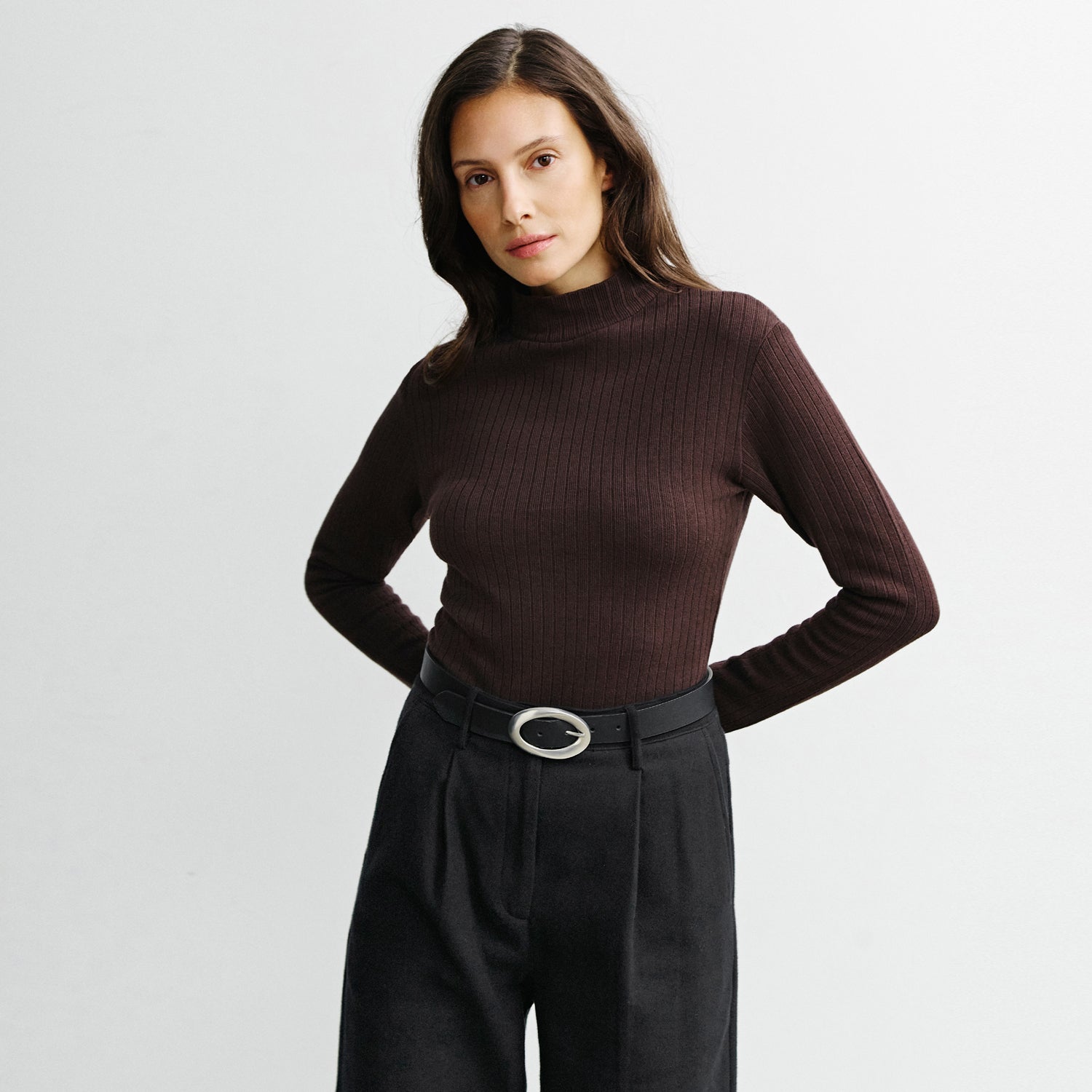 Heavy Ribbed Mock-Neck Longsleeve Dark Brown