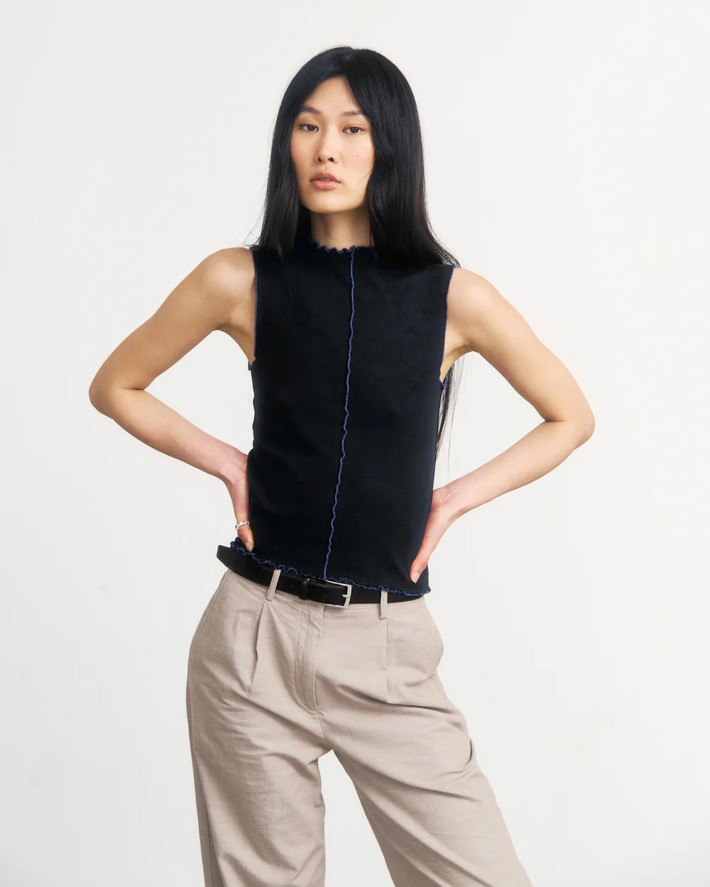 Pin-Tucked Top Organic Cotton True Black Rotholz