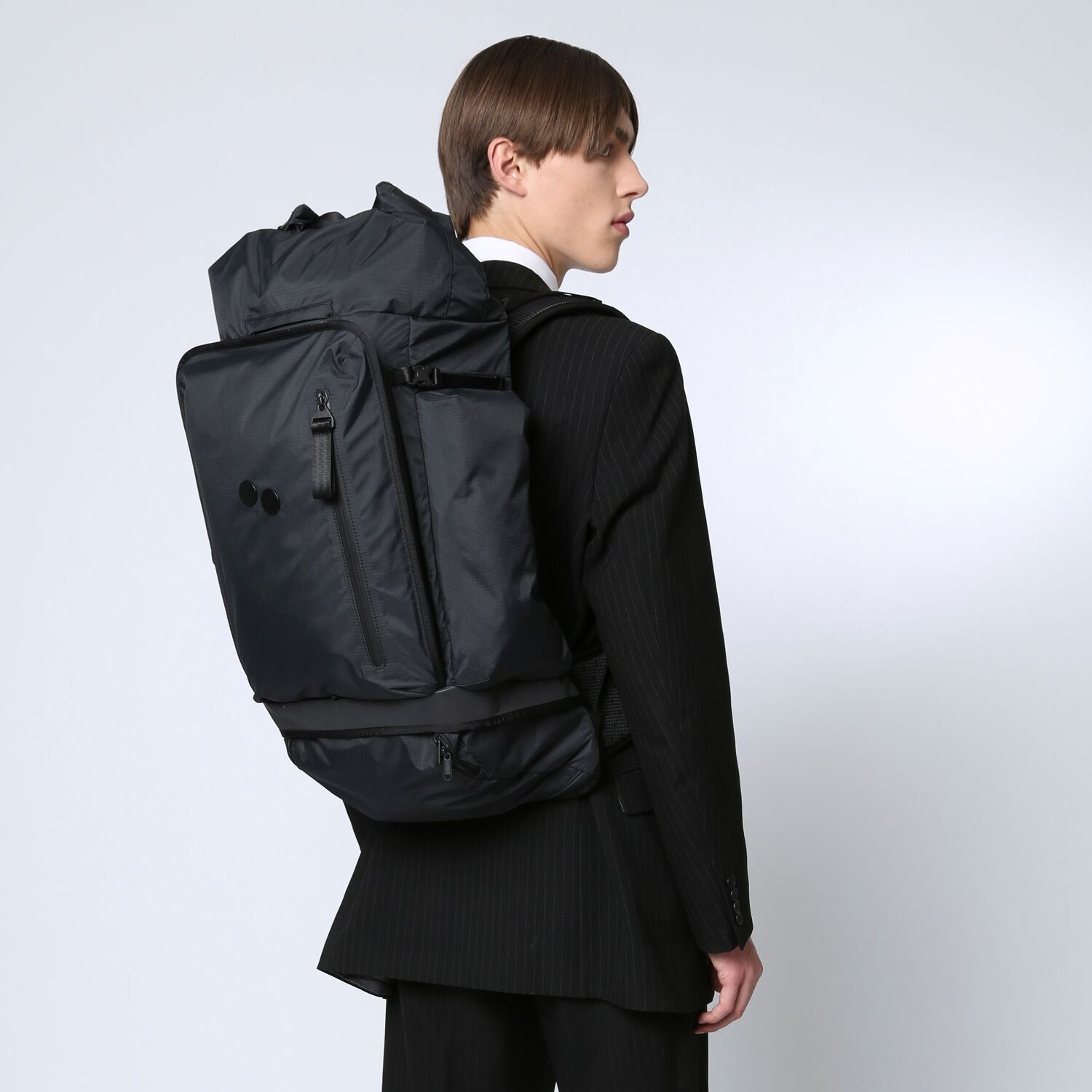 Komut Large Pure Black - PINQPONQ