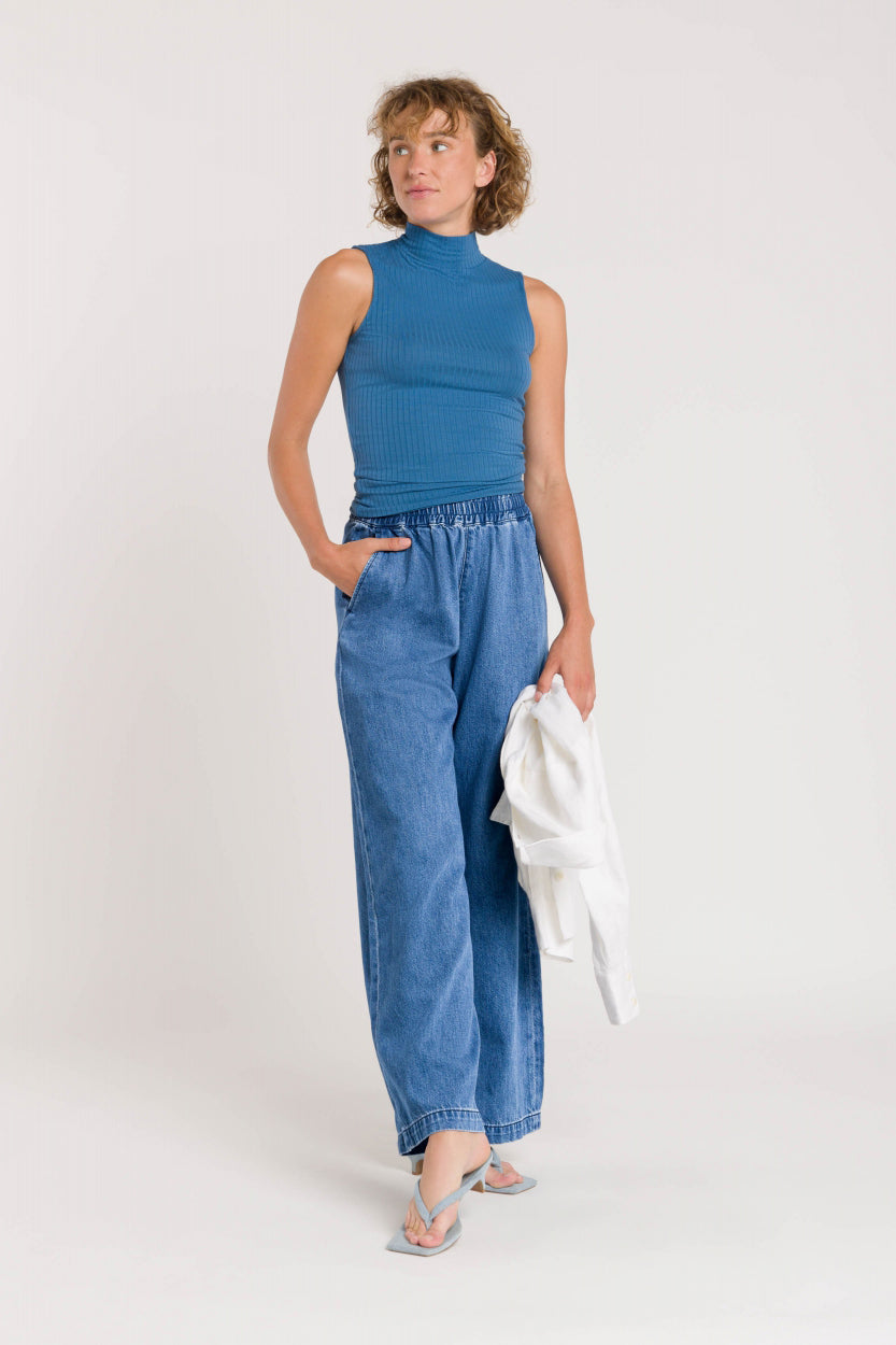 Jacobina SLeeveless EcoVero Dark Blue - KINGS OF INDIGO